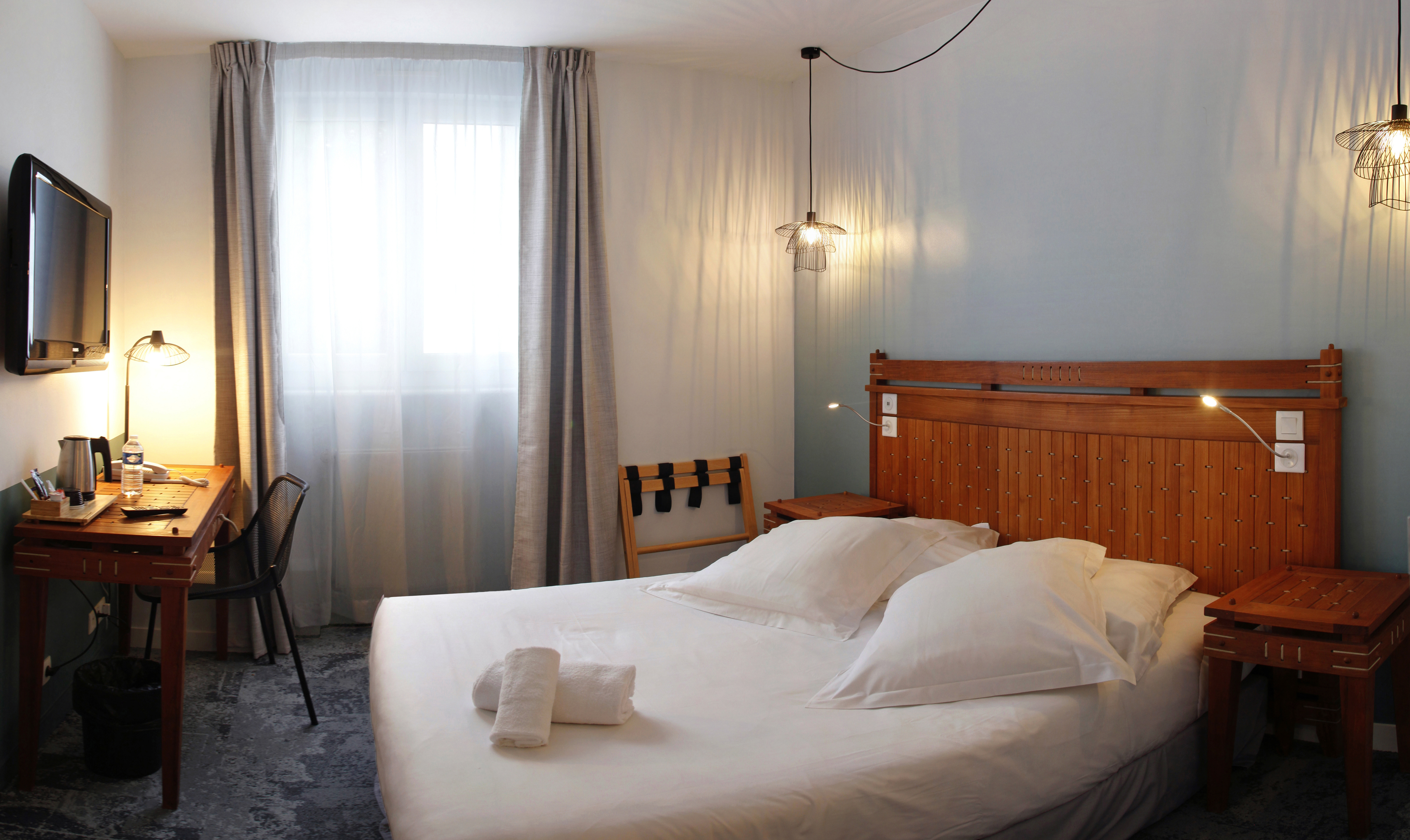 Double or Twin Standard