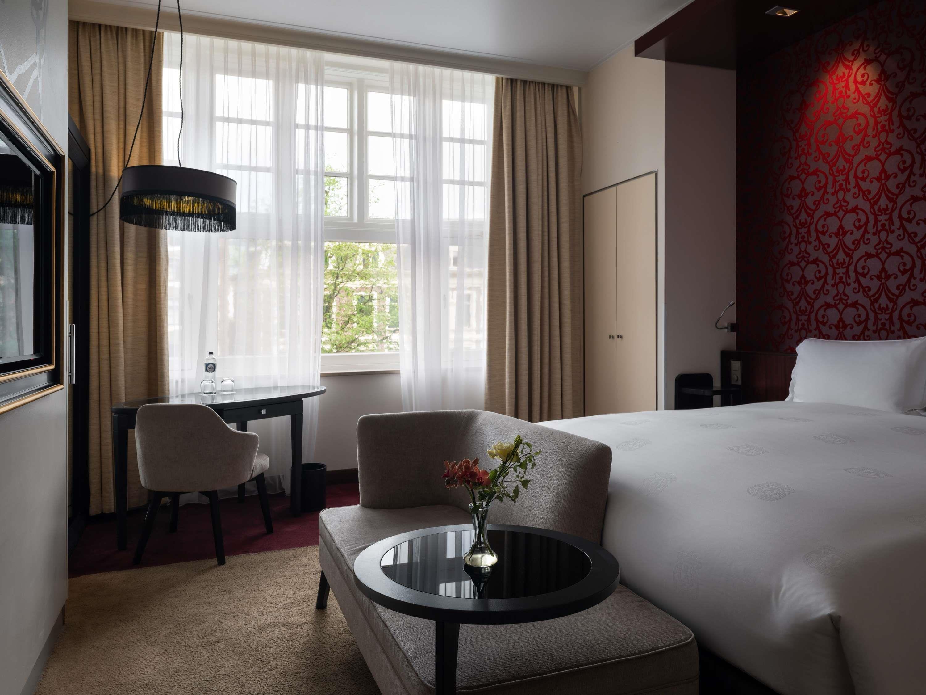 Double Single Luxury