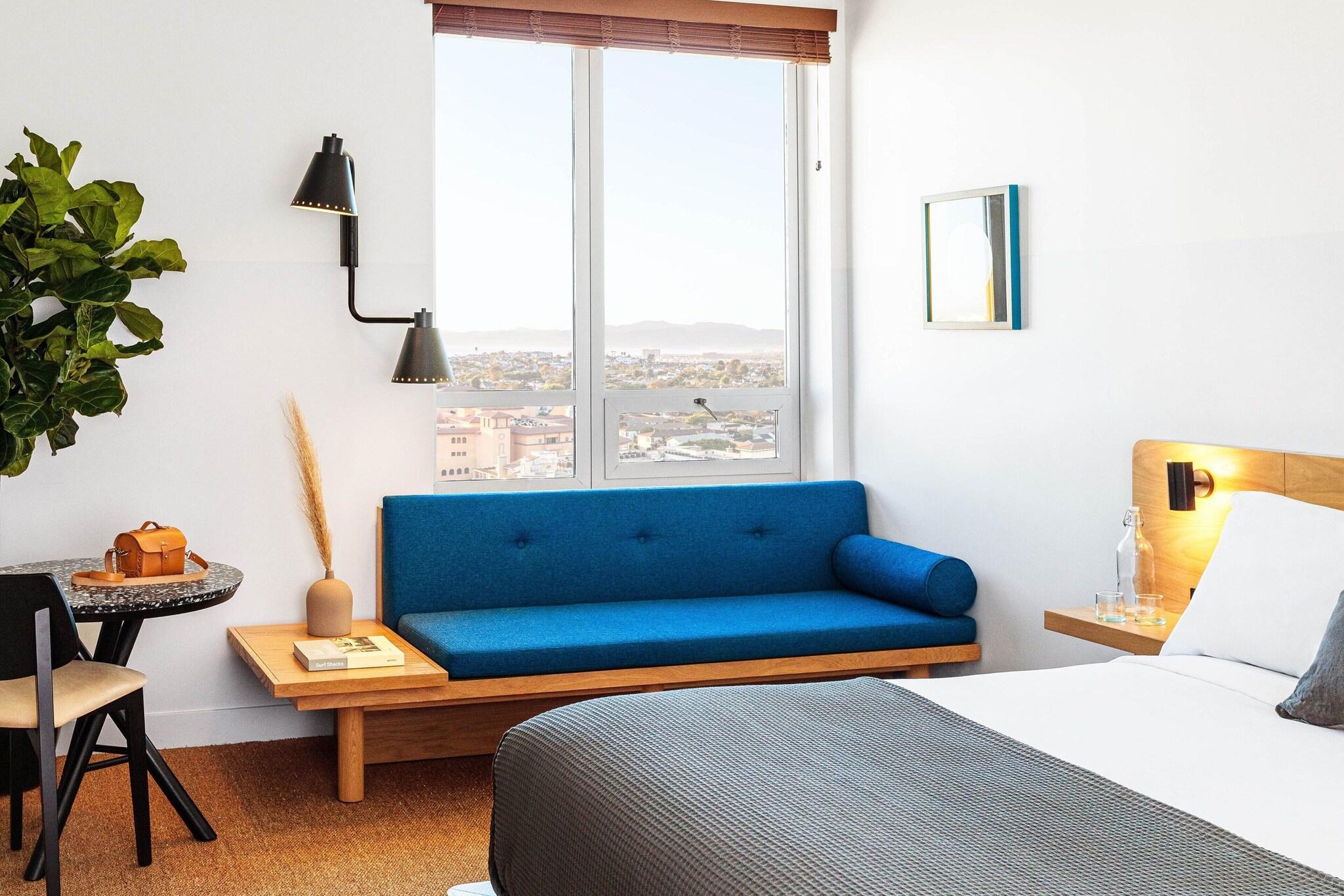 Double City View King Bed