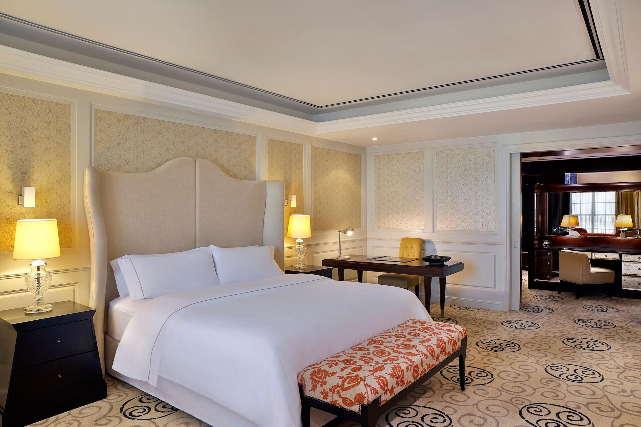 Suite Grand with Views