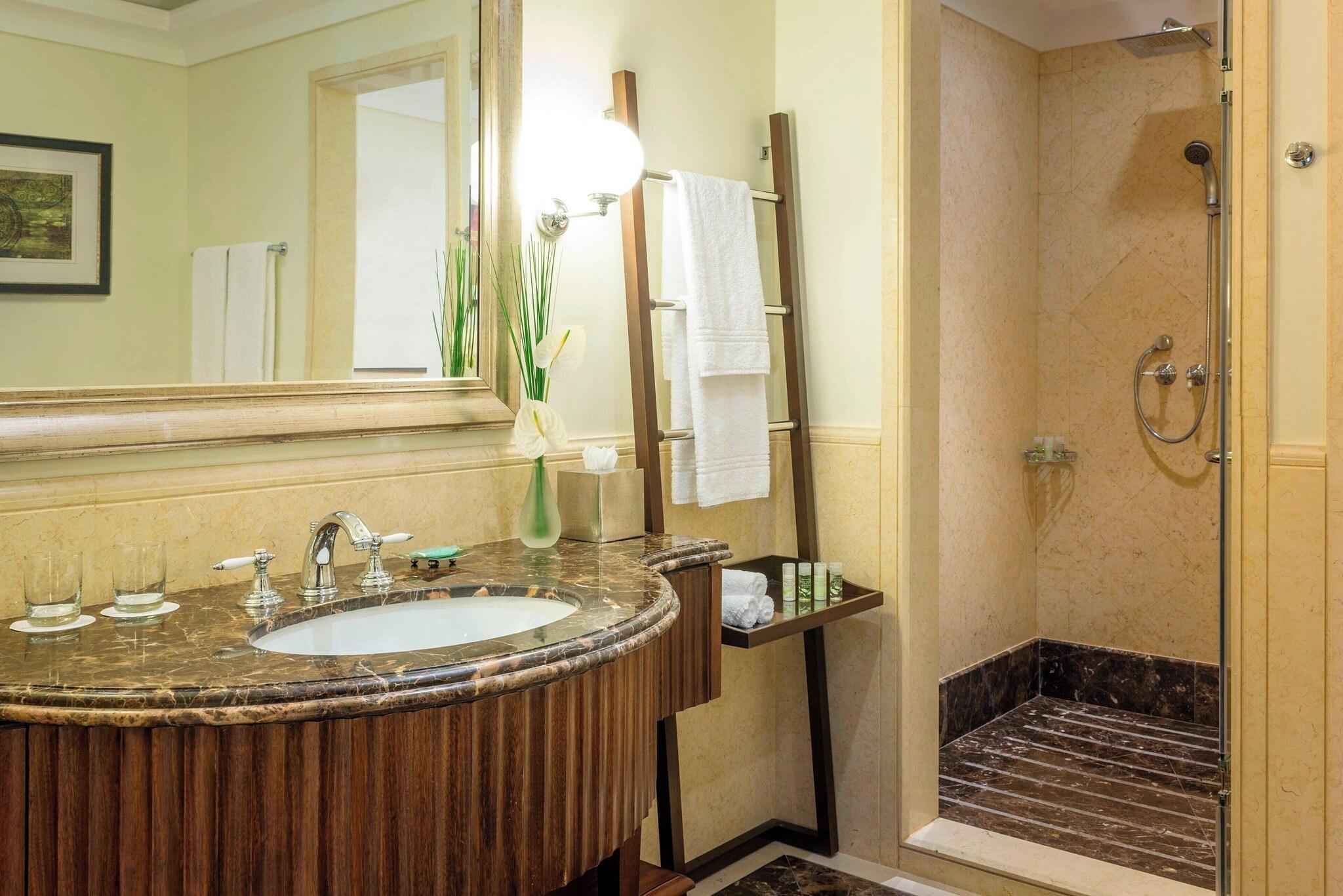 Suite Sea View with Balcony