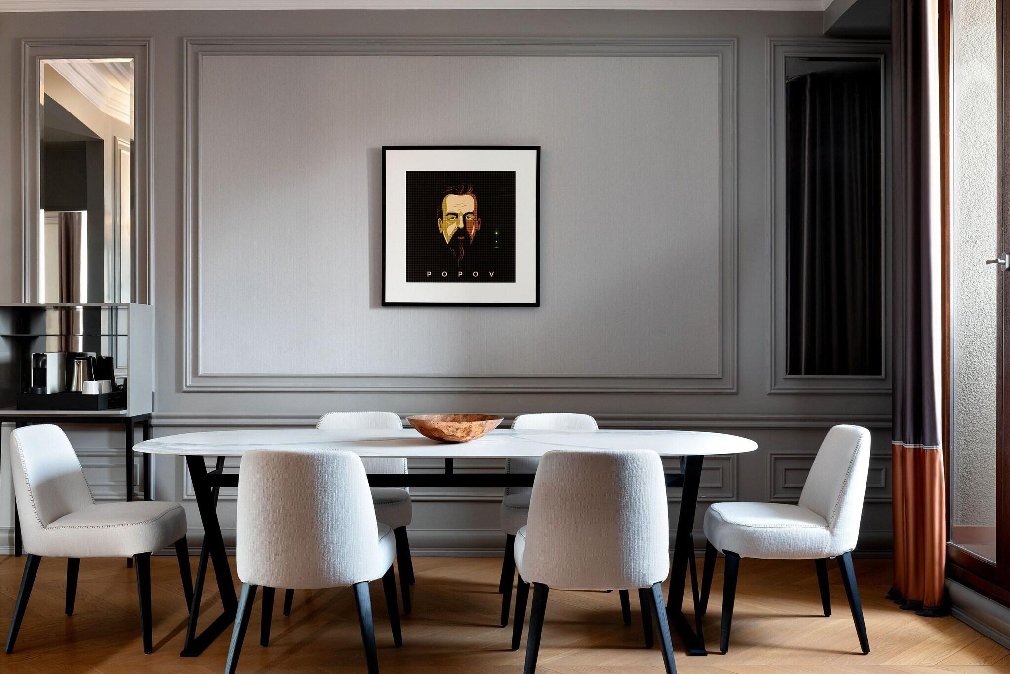 Suite City View King Bed