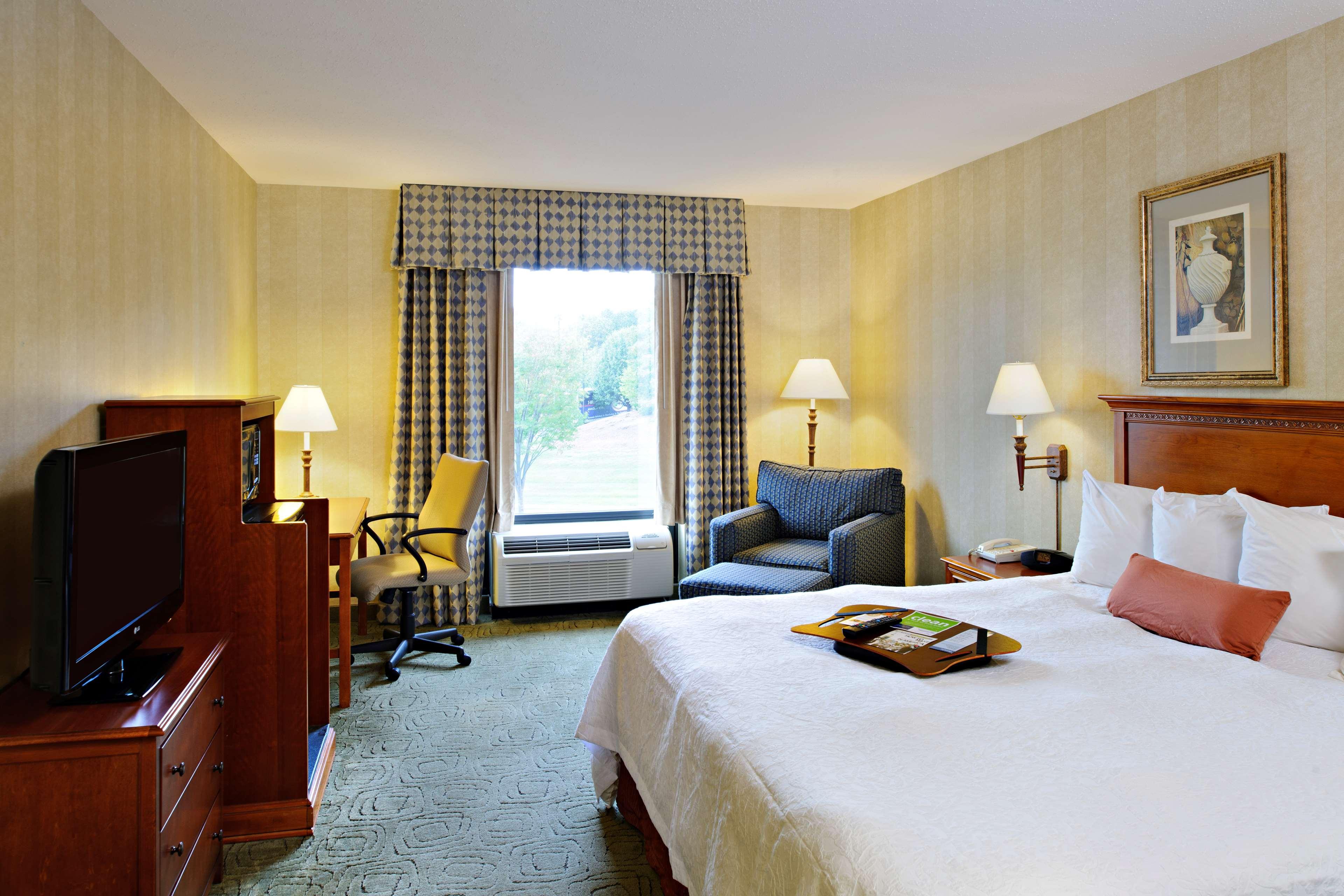 Double King Bed Non Smoking