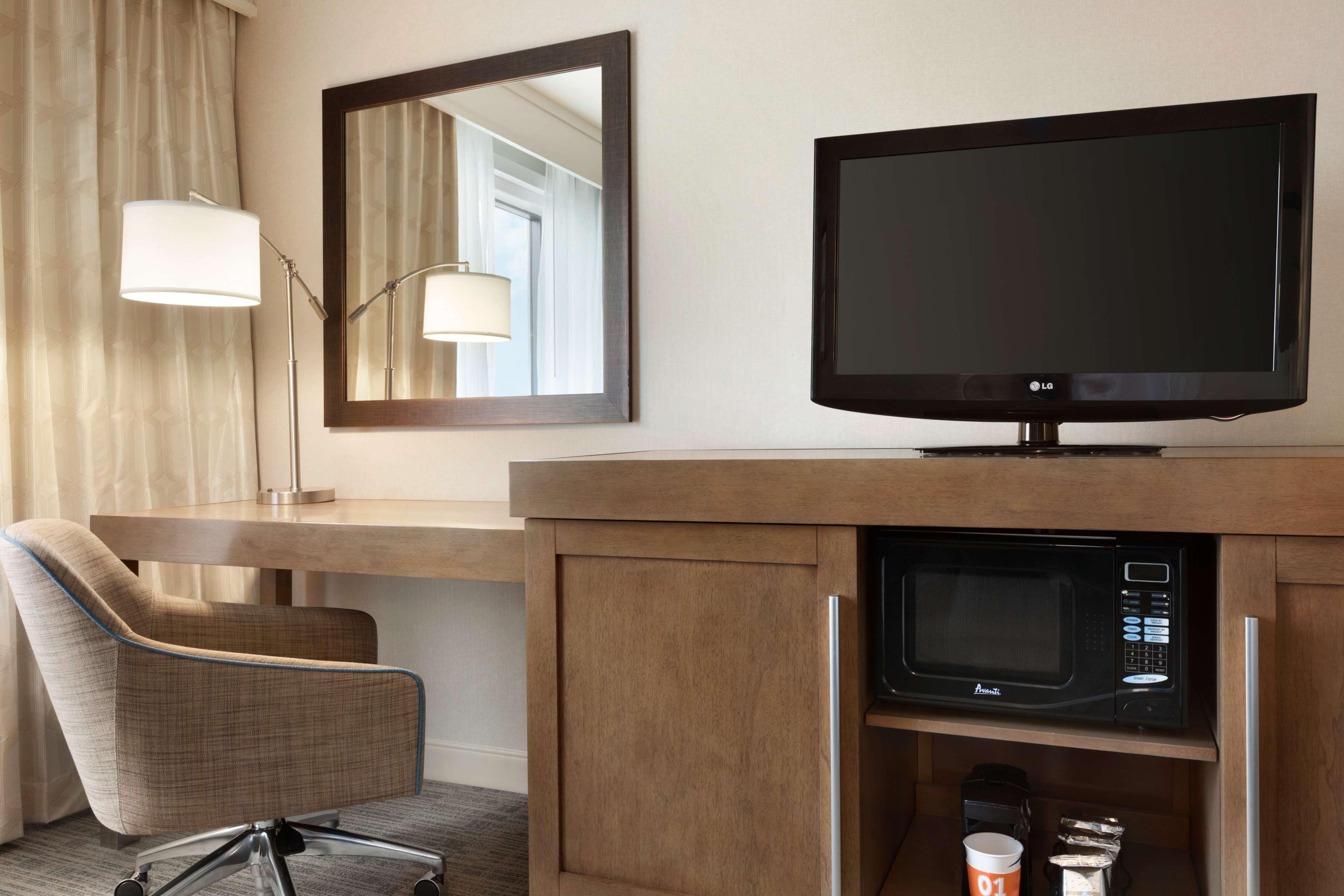 Room Accessible King Size Bed