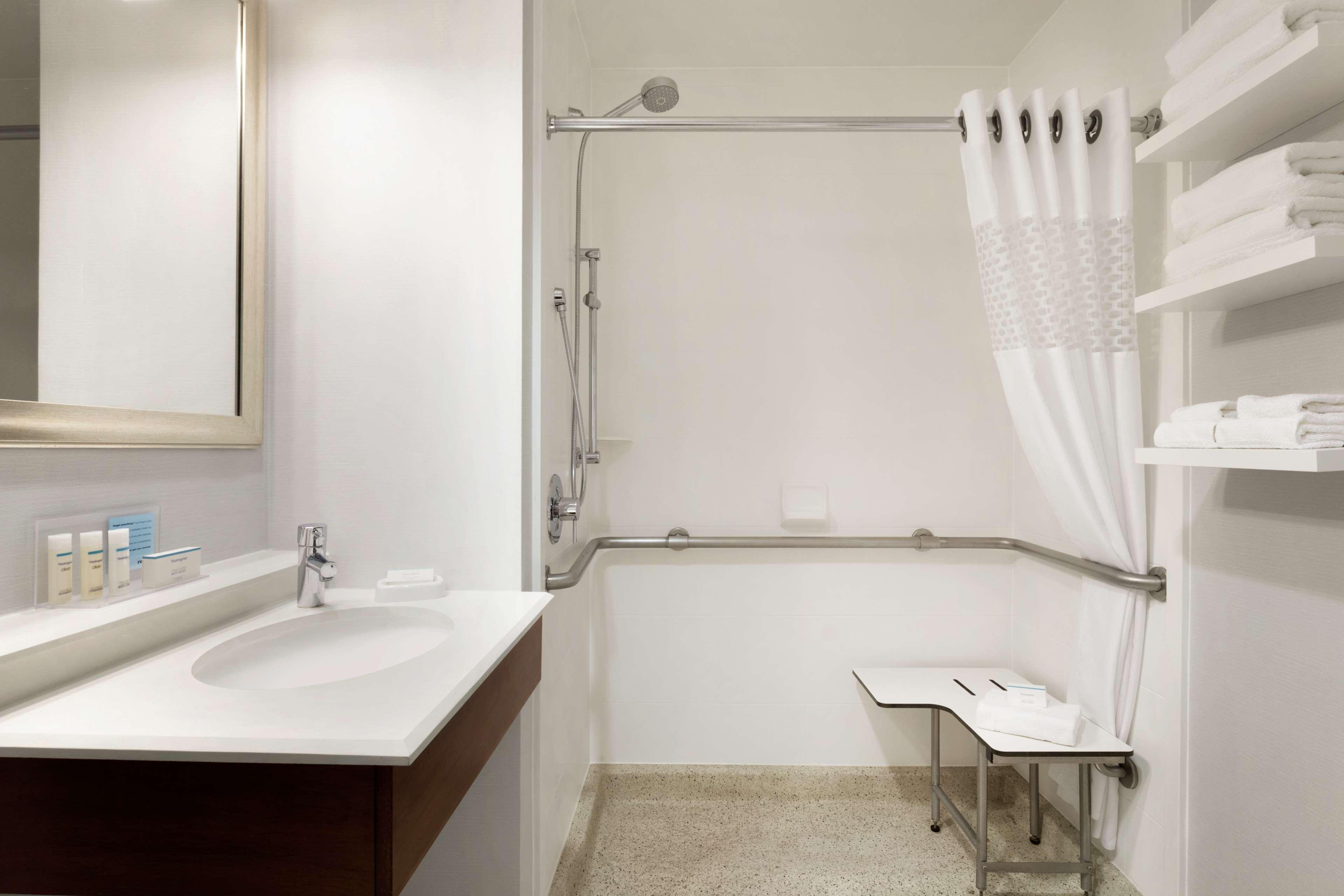 Double Accessible King Size Bed