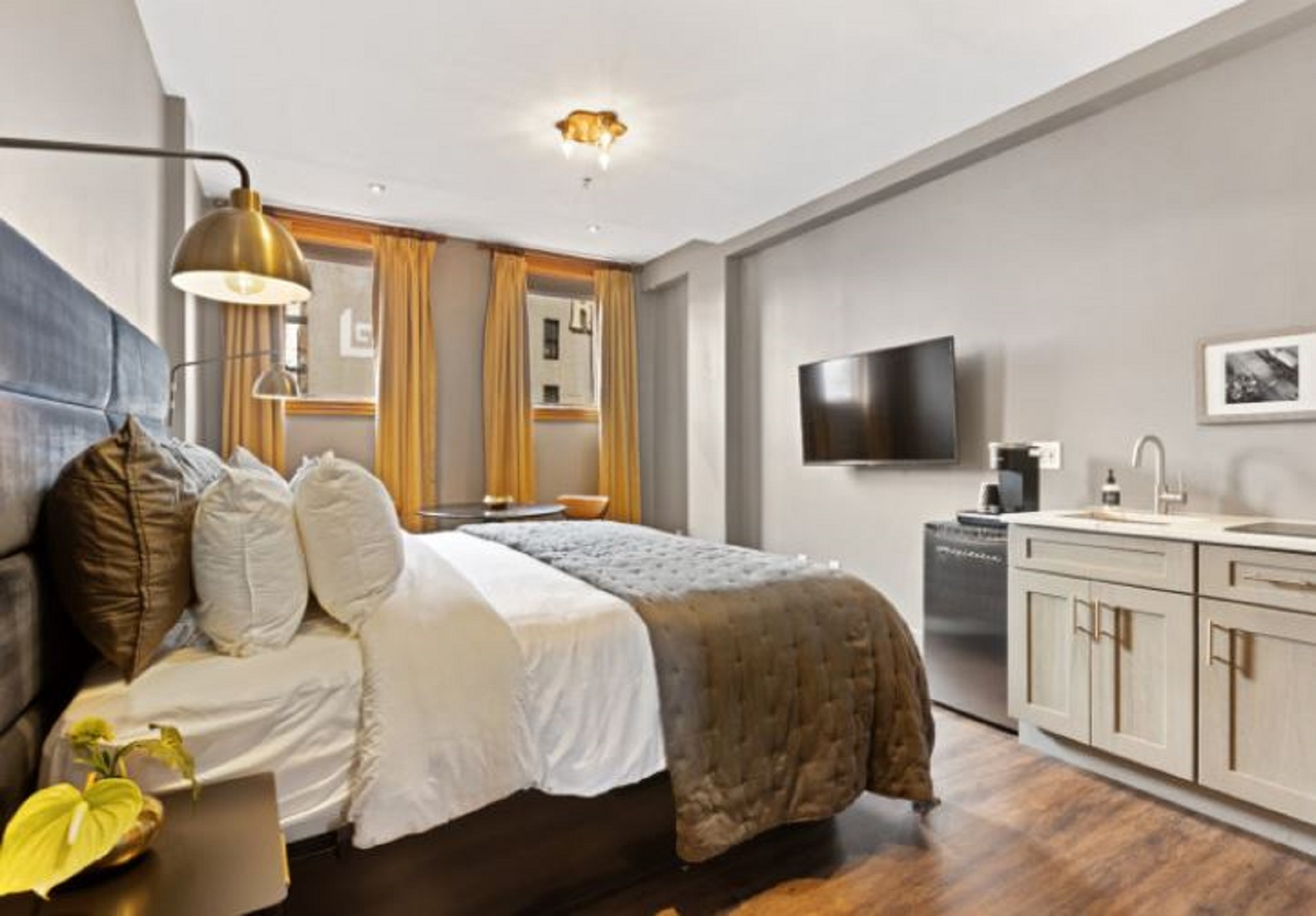 Room Superior King Bed