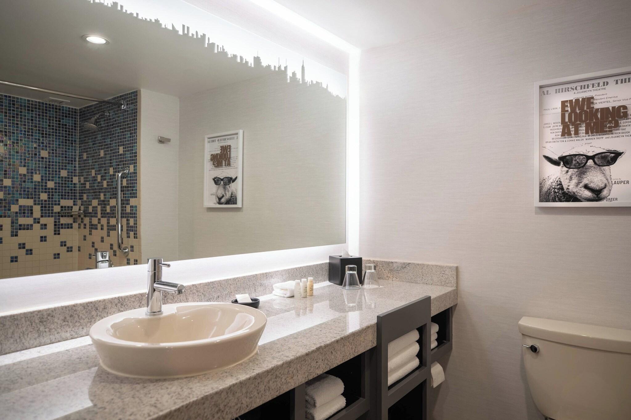 Quadruple Accessible with Views