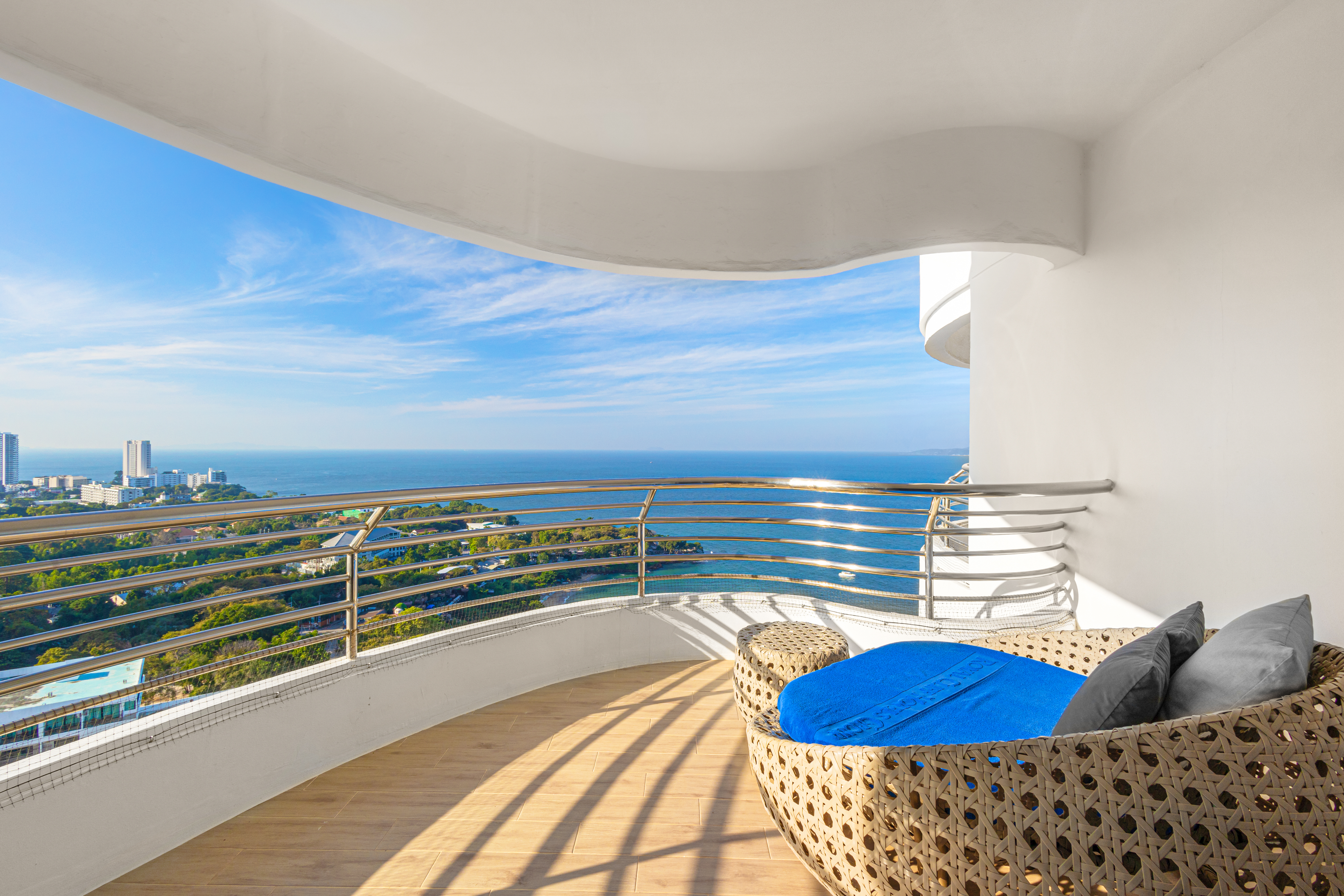 Double or Twin Sea View