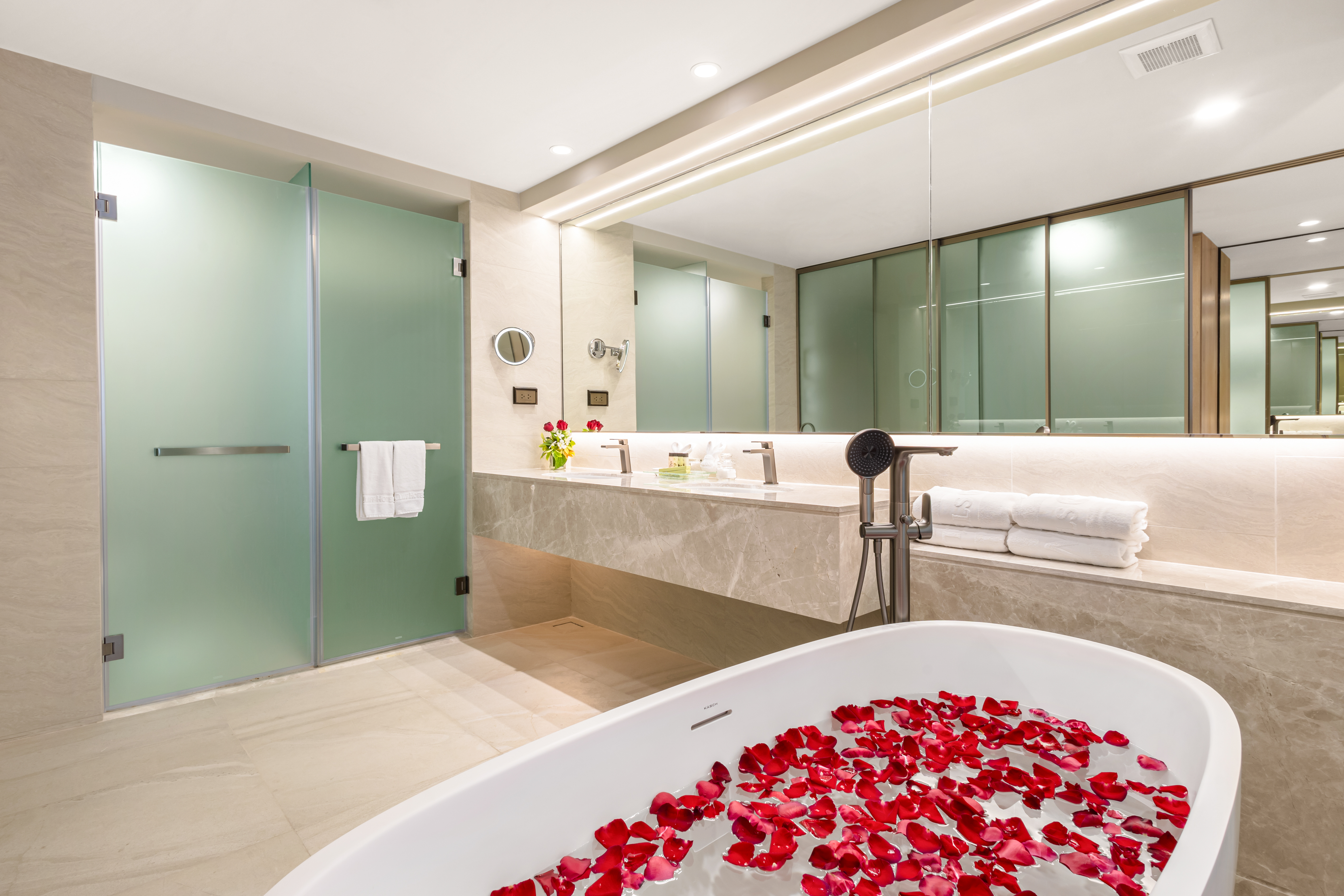 Double or Twin Sea View