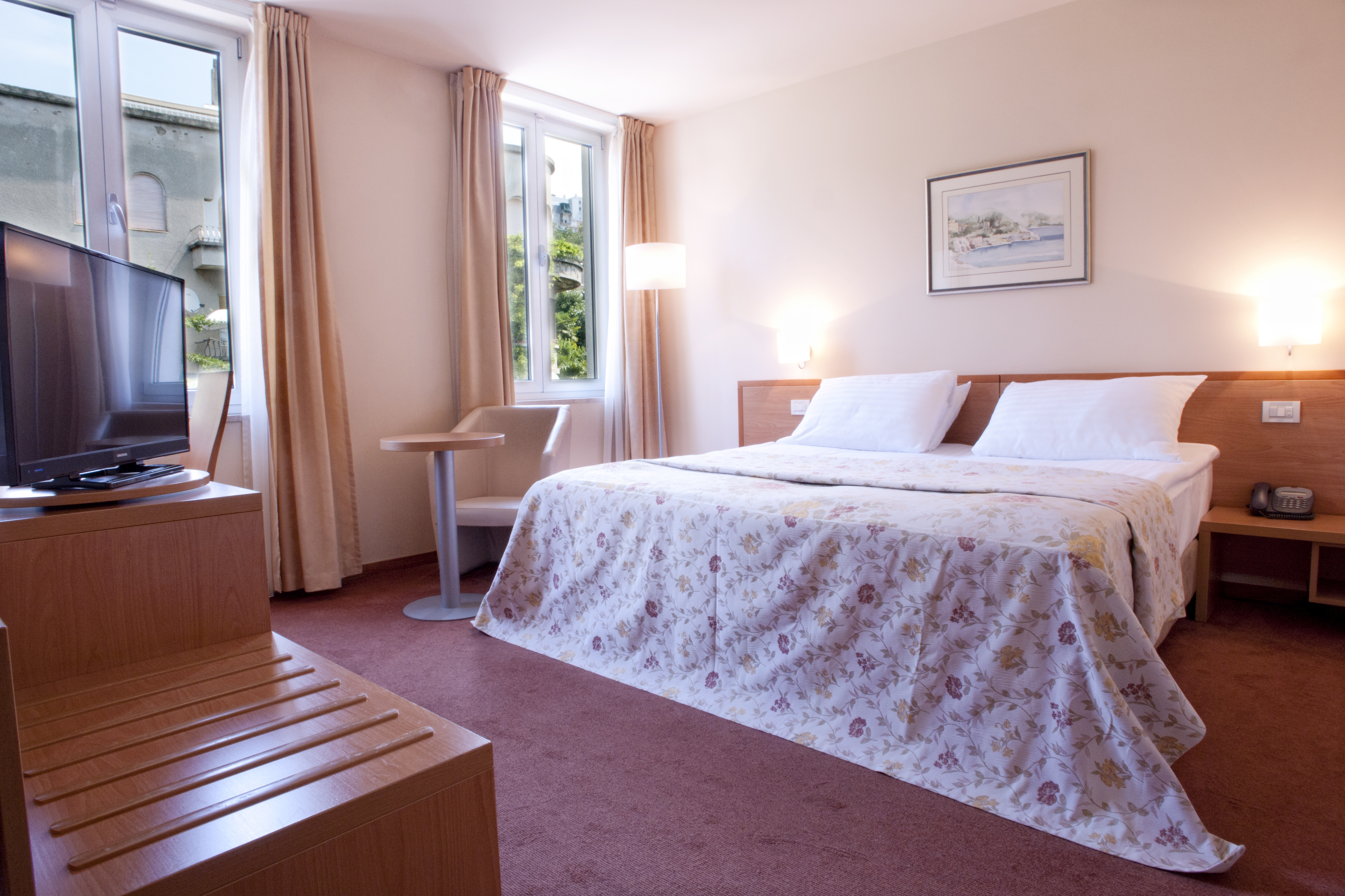 Double or Twin Standard