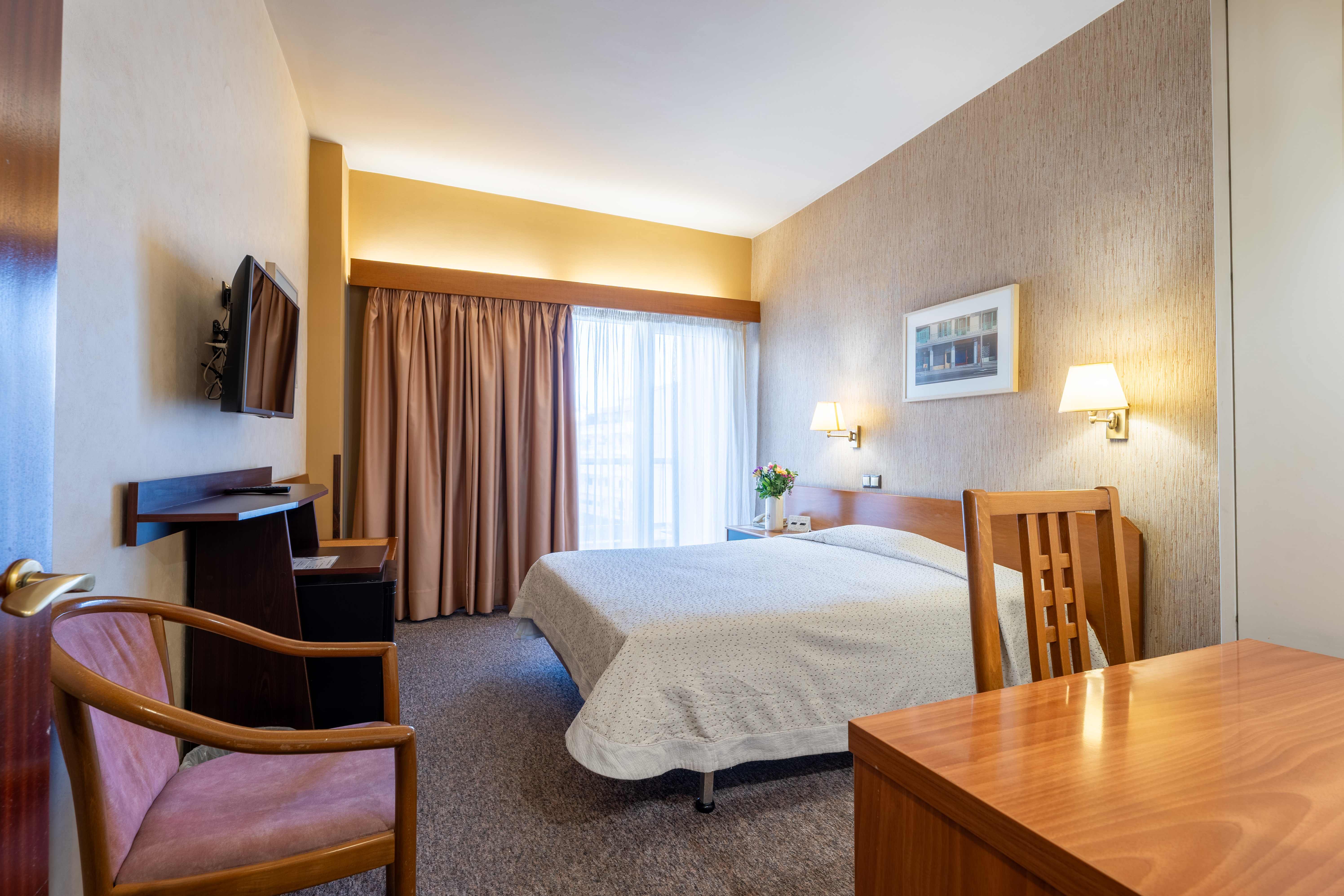 Double or Twin City View