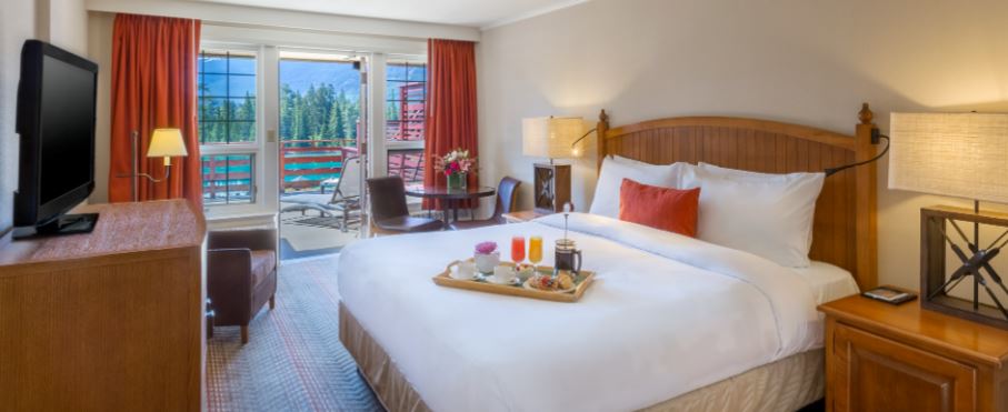 Double Deluxe King Bed