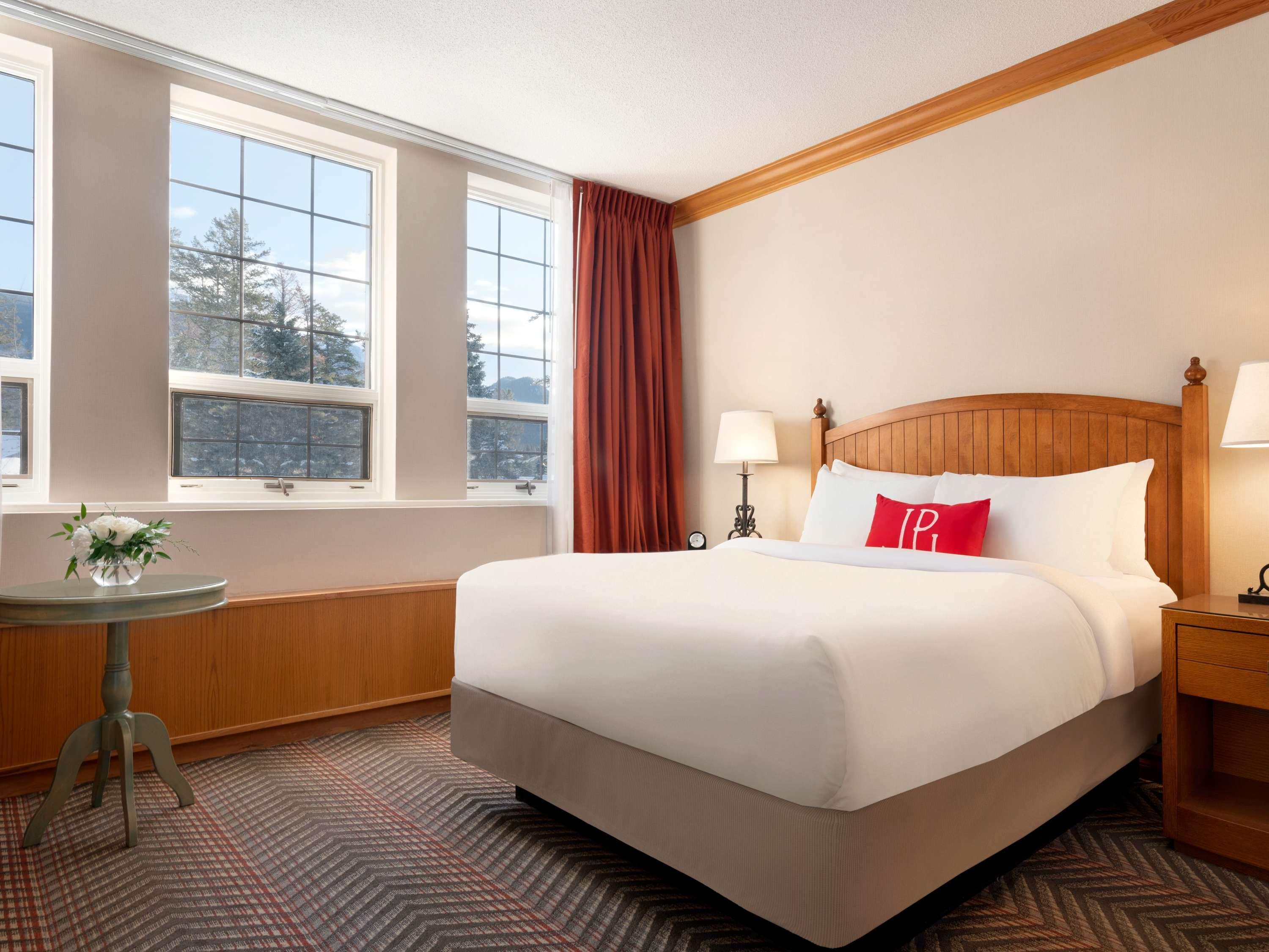 Double Queen Size Bed