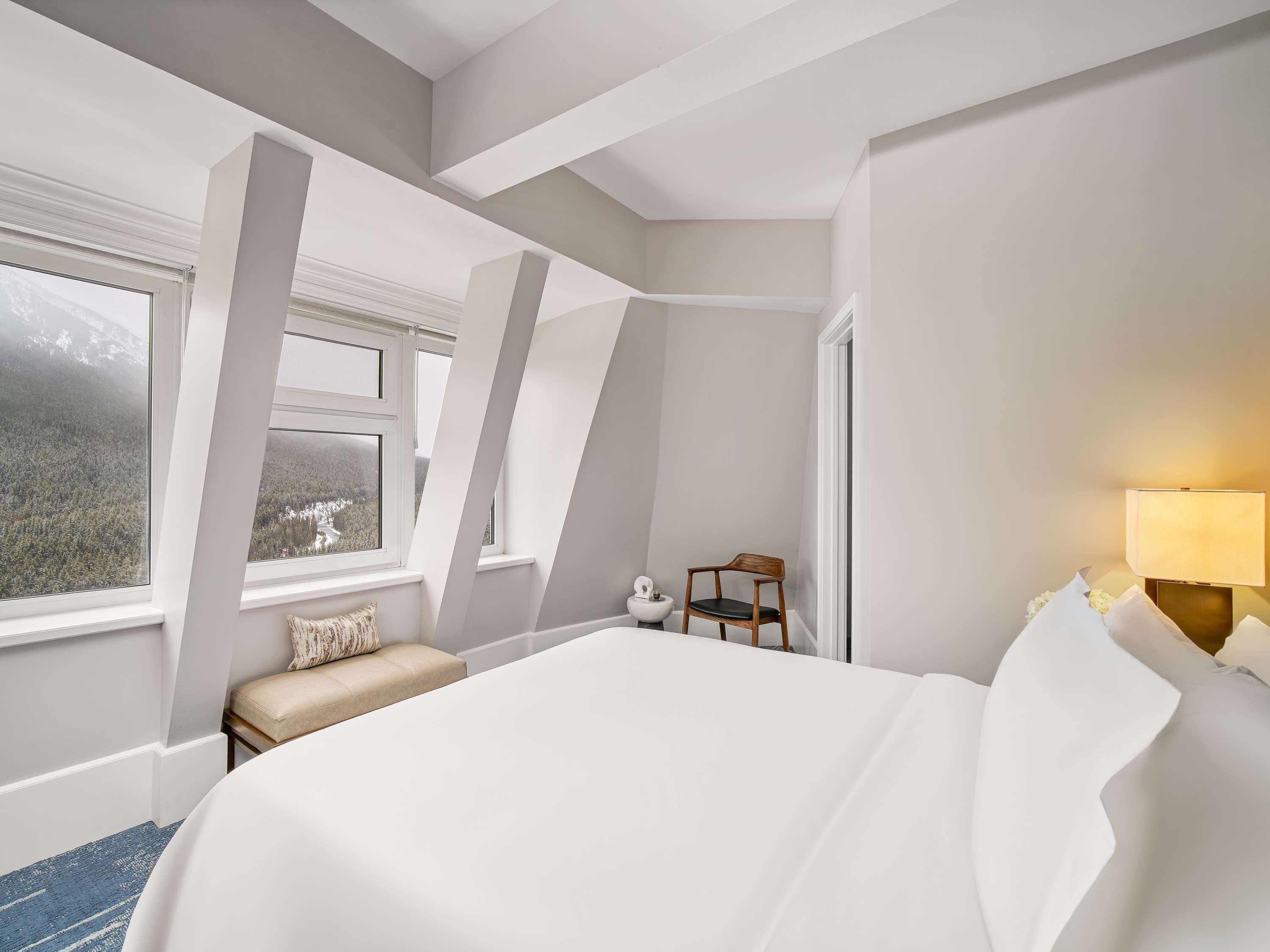 Suite Queen Size Bed