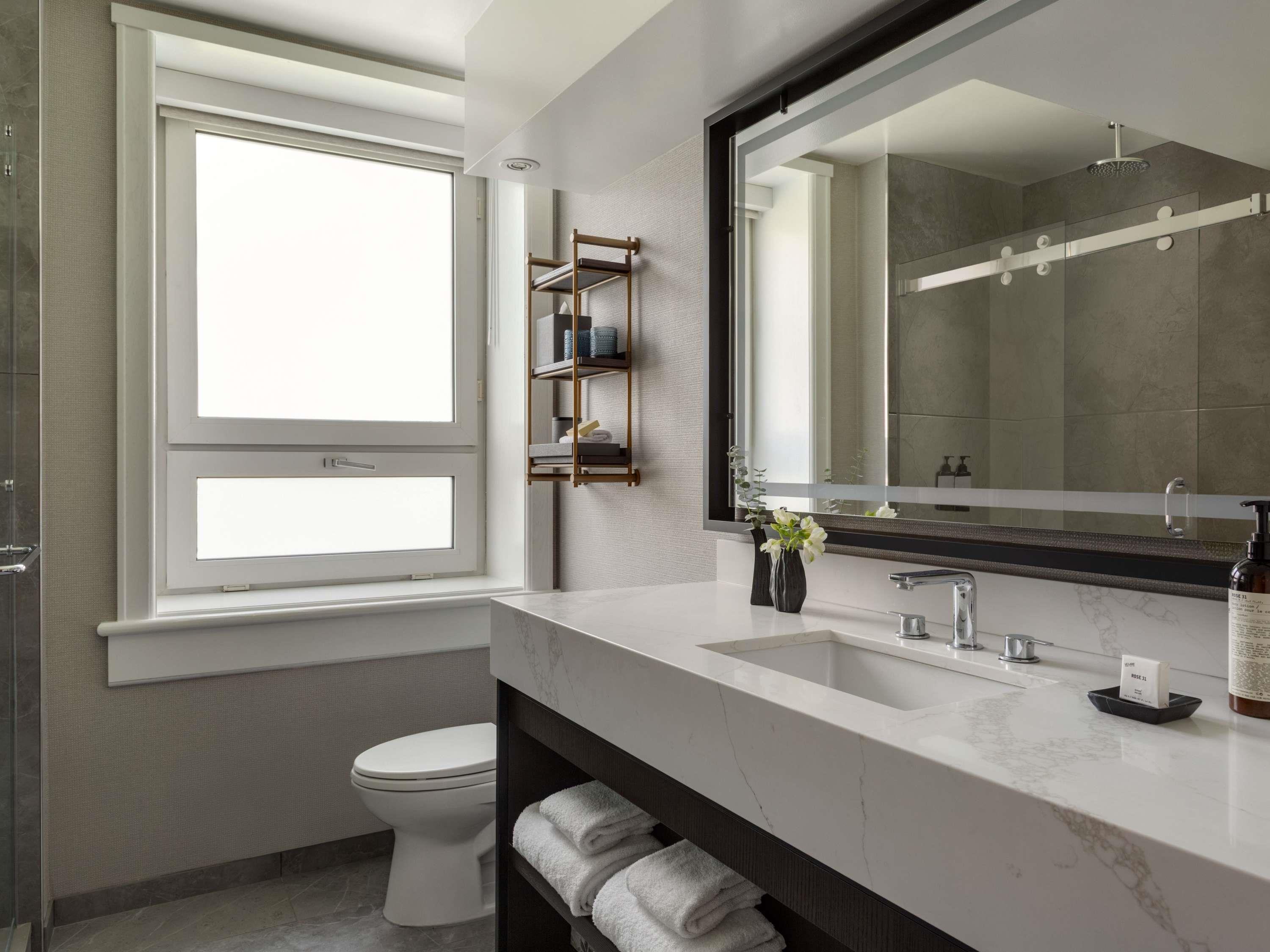 Suite Two Queen Beds