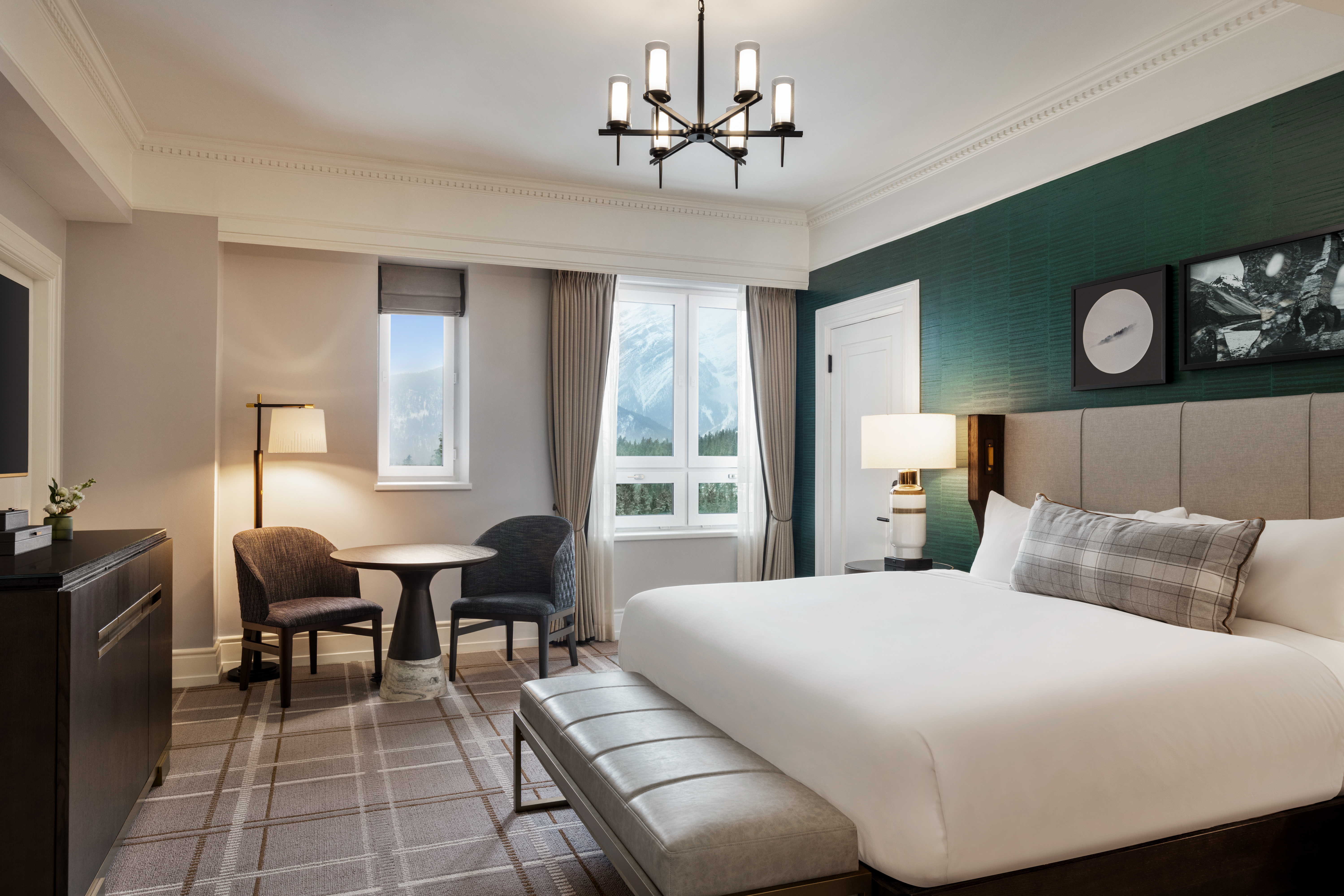 Double Deluxe Two Queen Beds