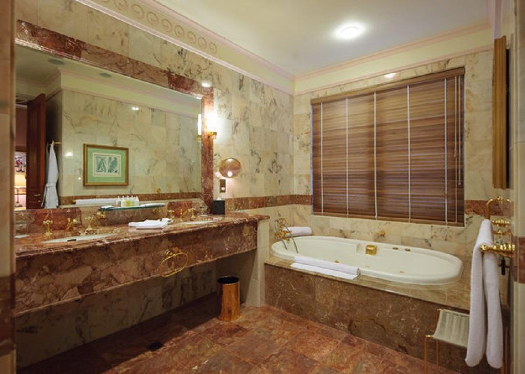 Double or Twin Superior