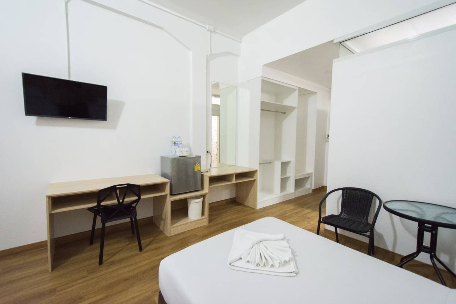 Double or Twin Standard