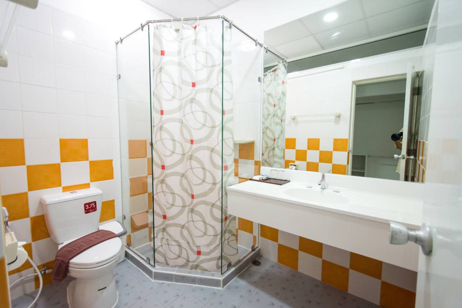 Double or Twin Standard