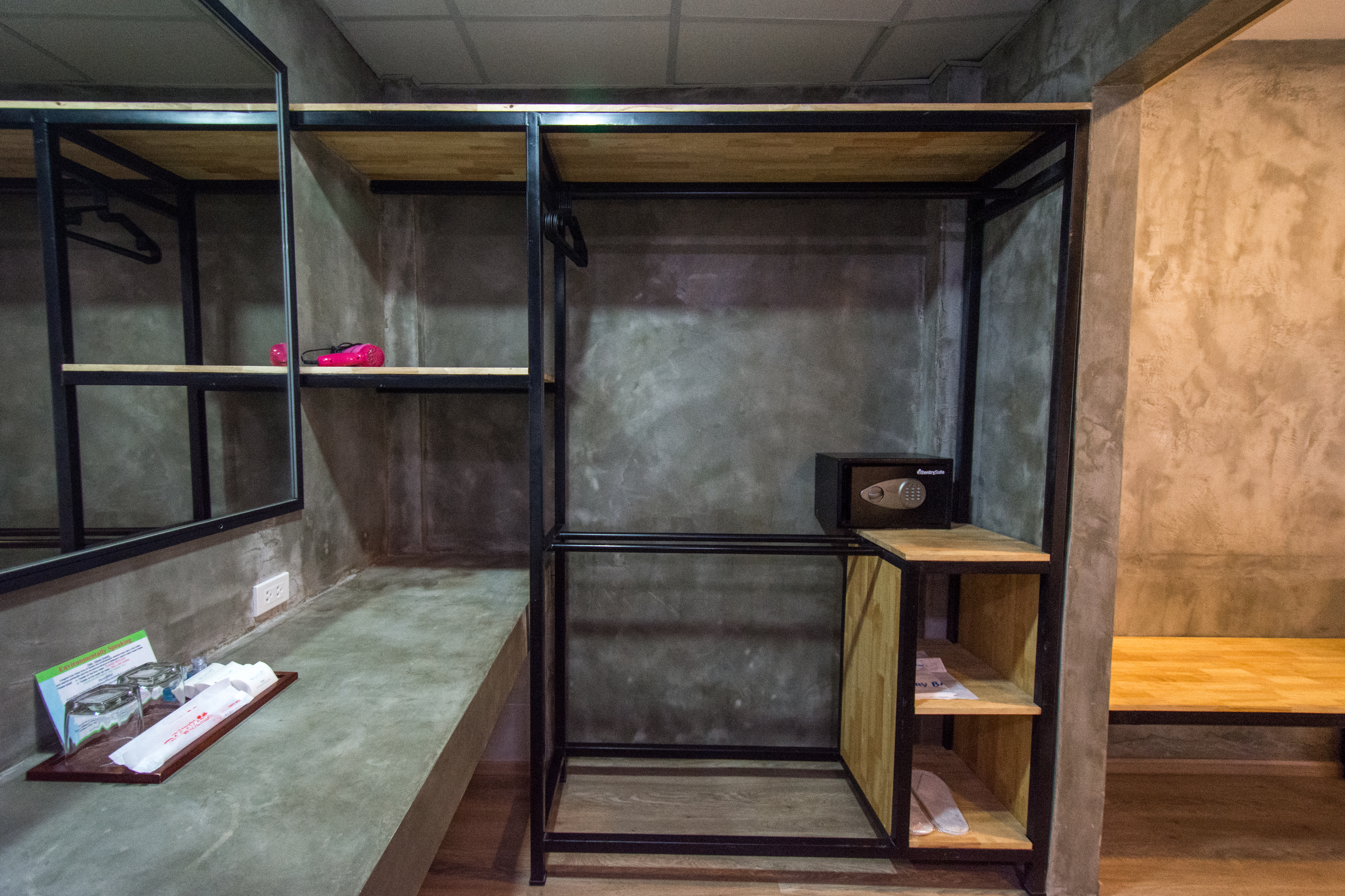 Double or Twin Deluxe