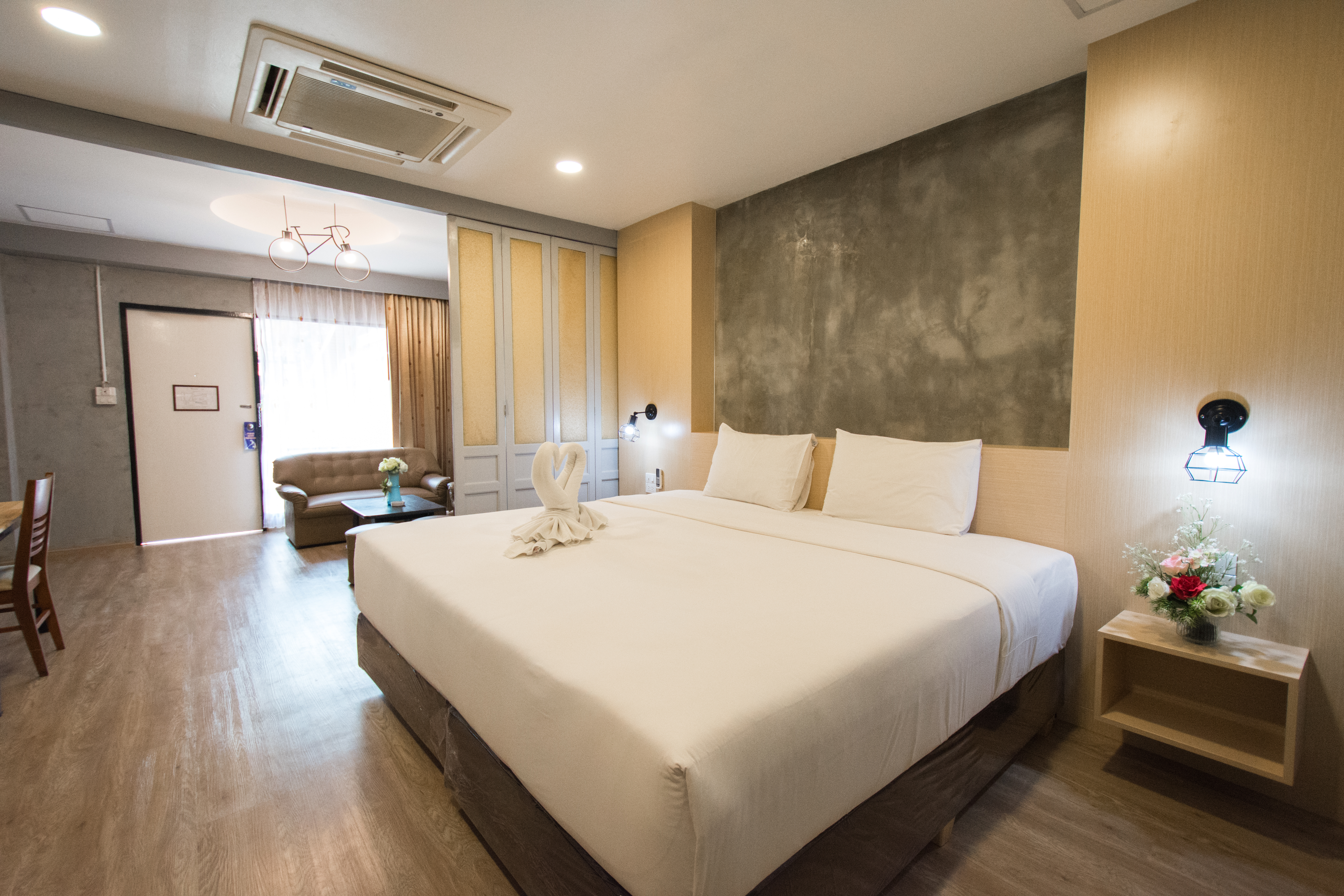 Double or Twin Deluxe