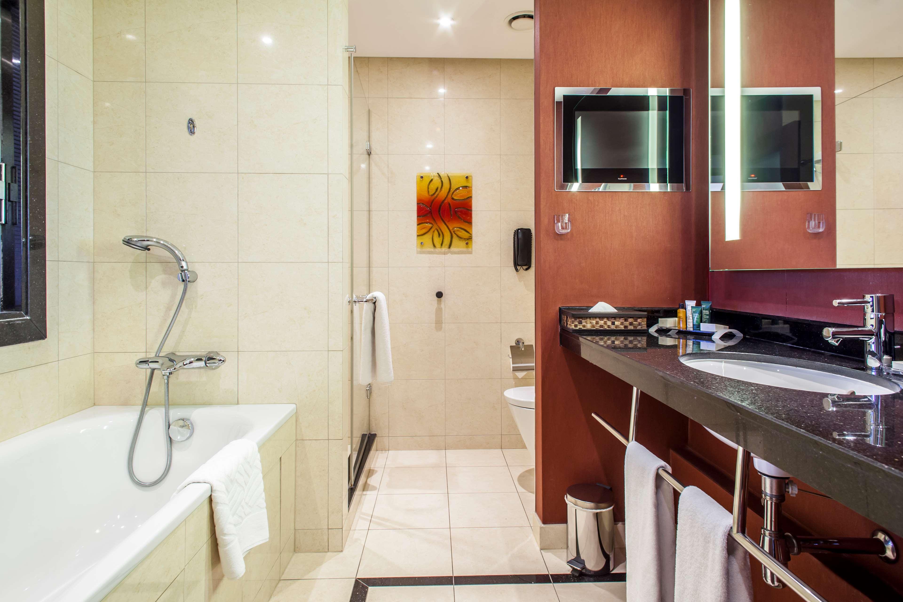 Double Executive King Bed