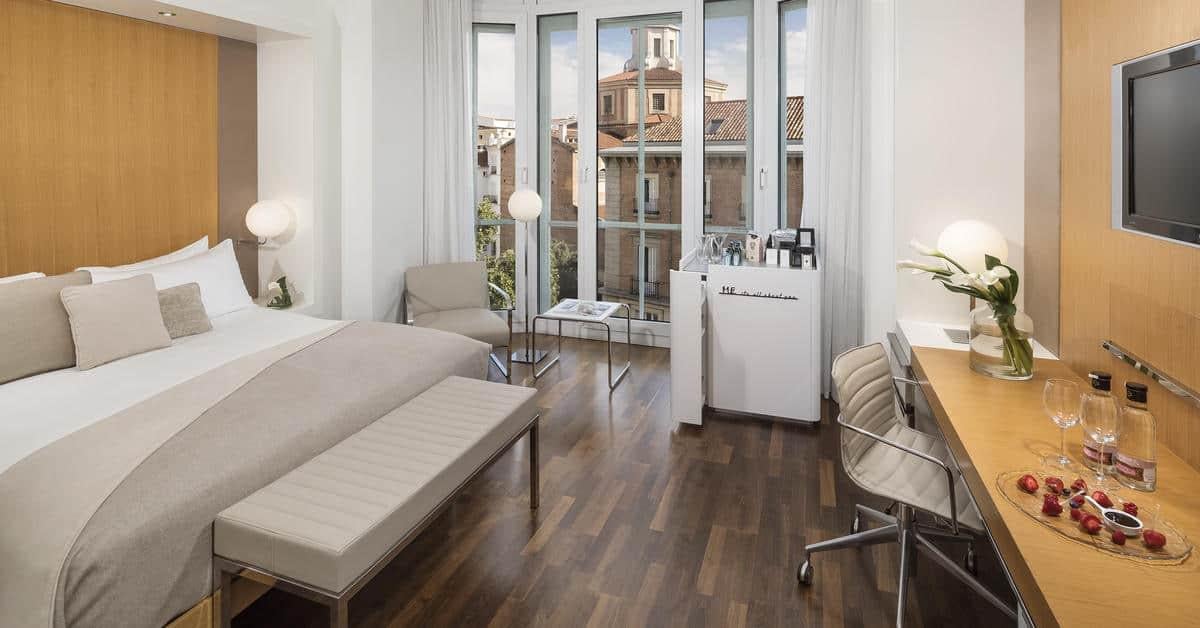 Double or Twin Standard