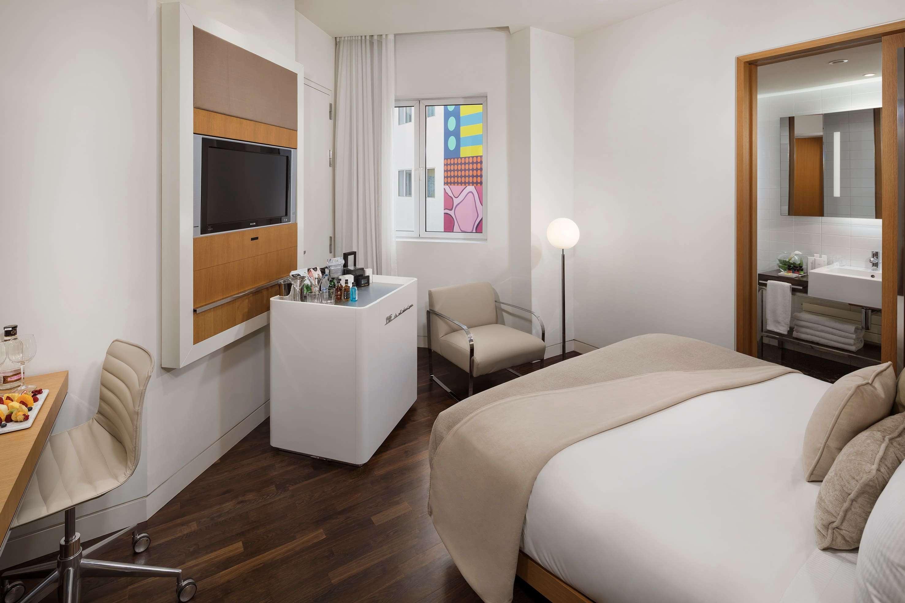 Double or Twin Standard