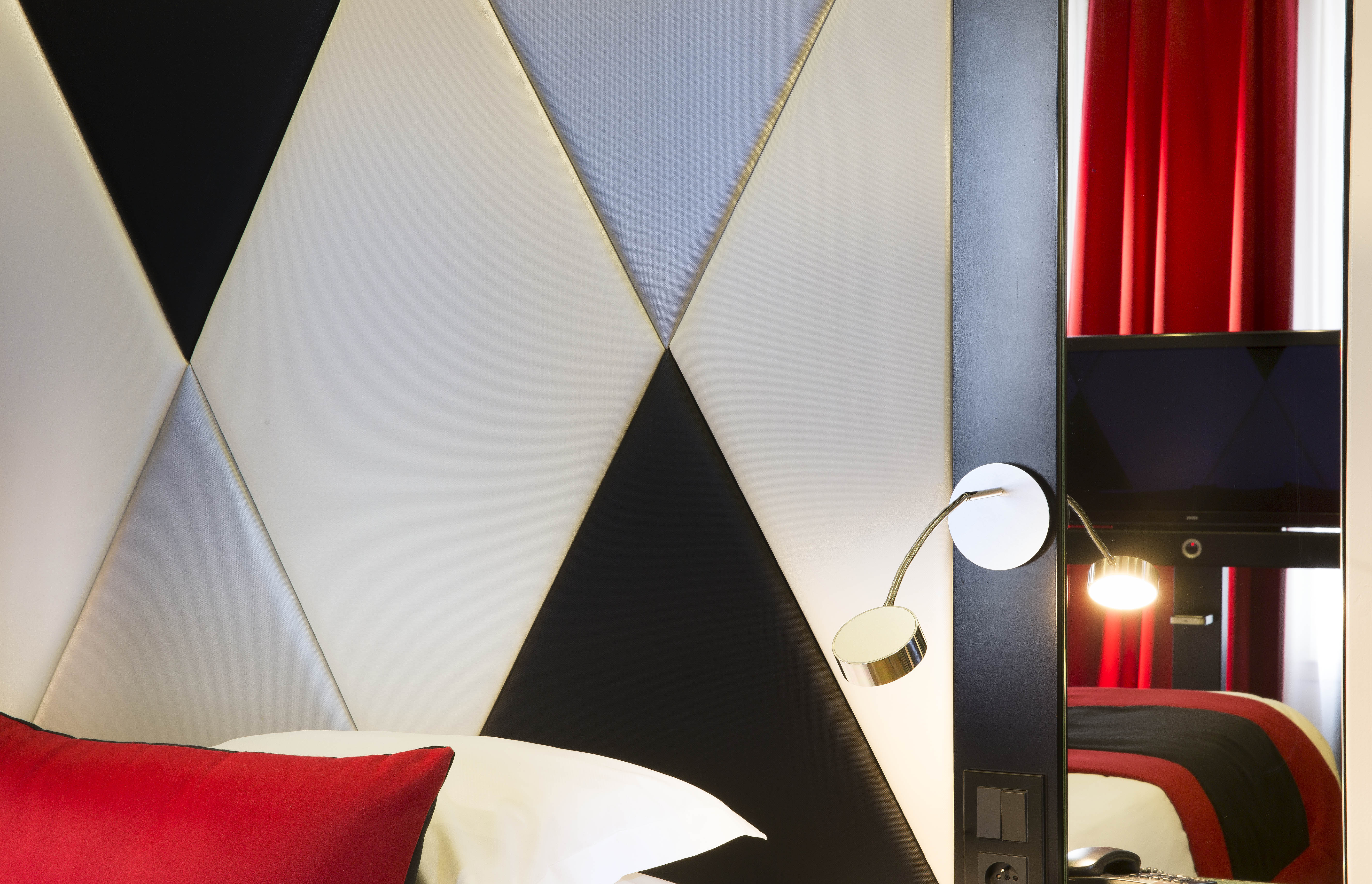 Double Connecting Room