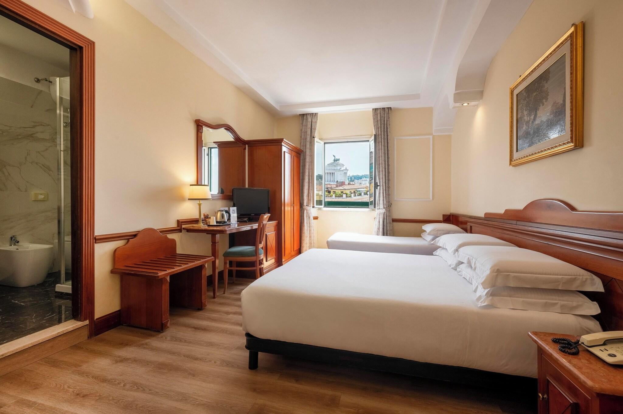 Quadruple Superior with Views