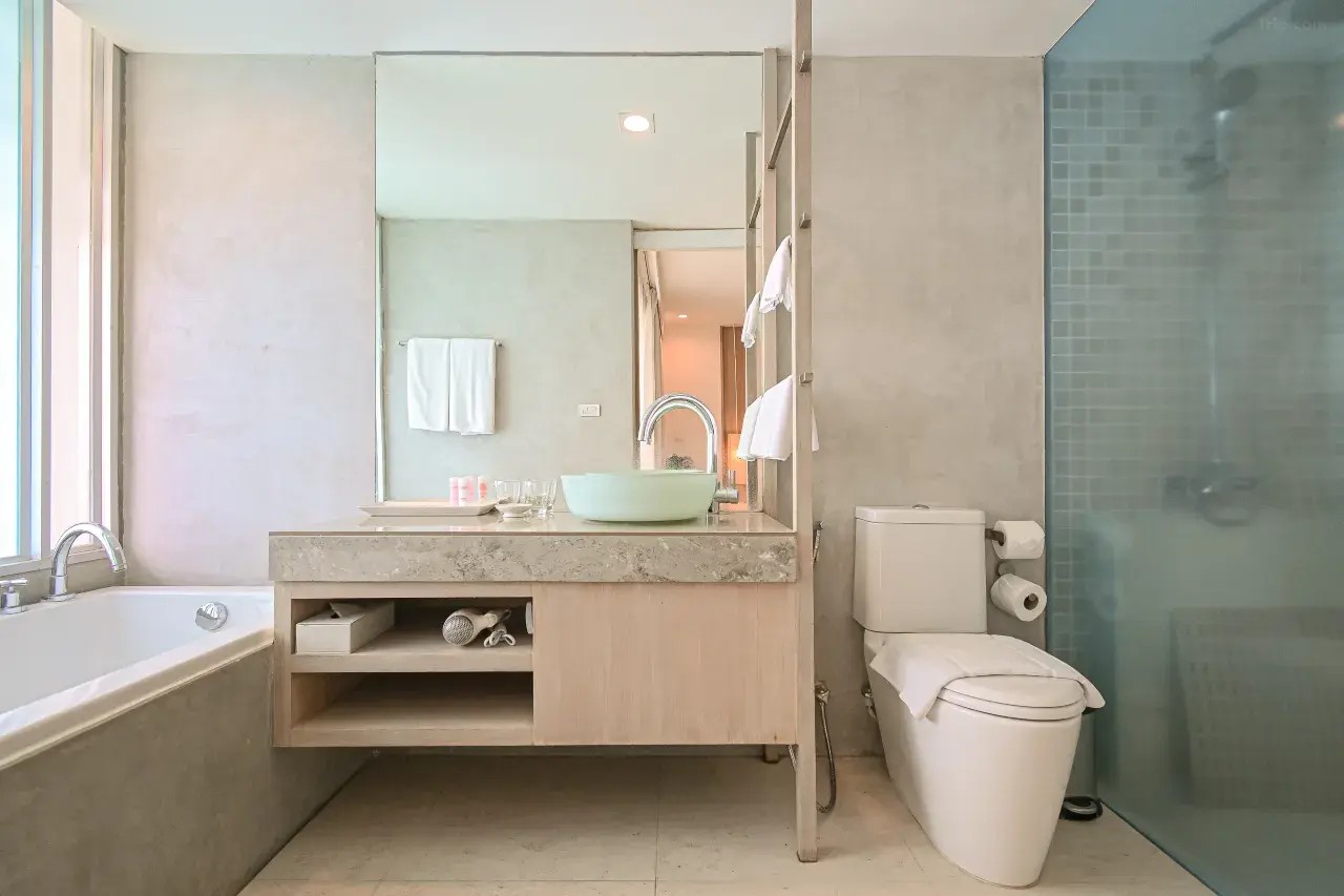 Double or Twin Deluxe Pool View