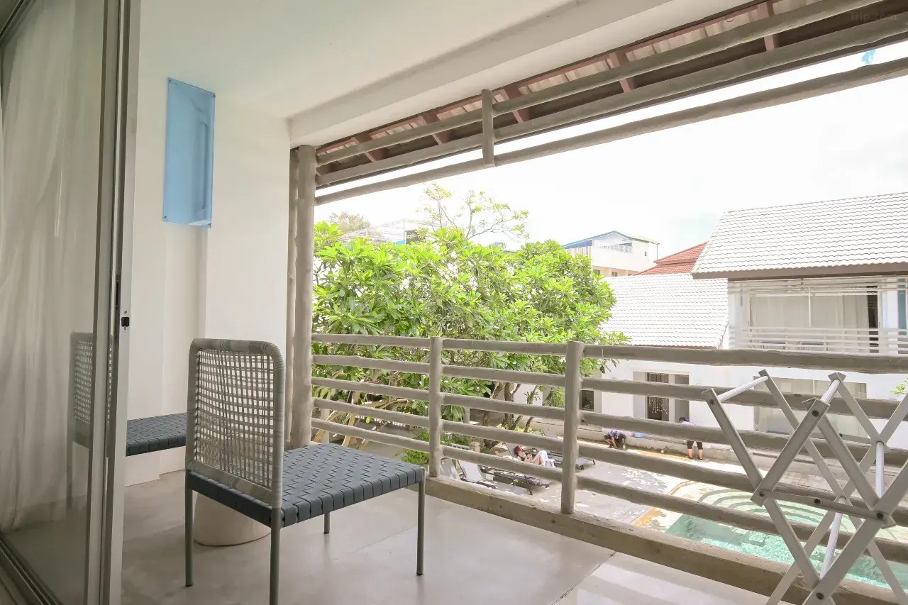 Double or Twin Deluxe Pool View