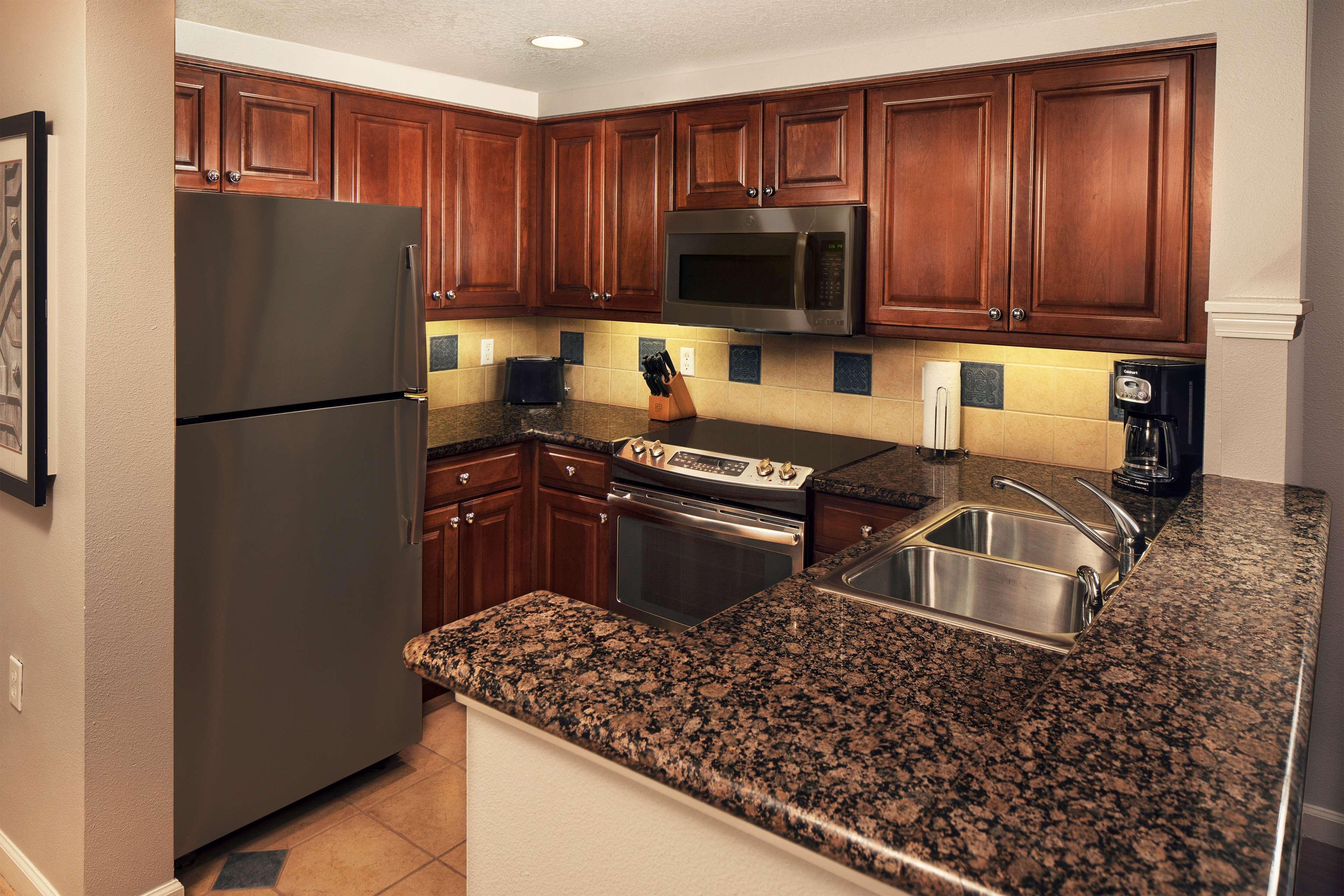 Suite King Bed One Bedroom 