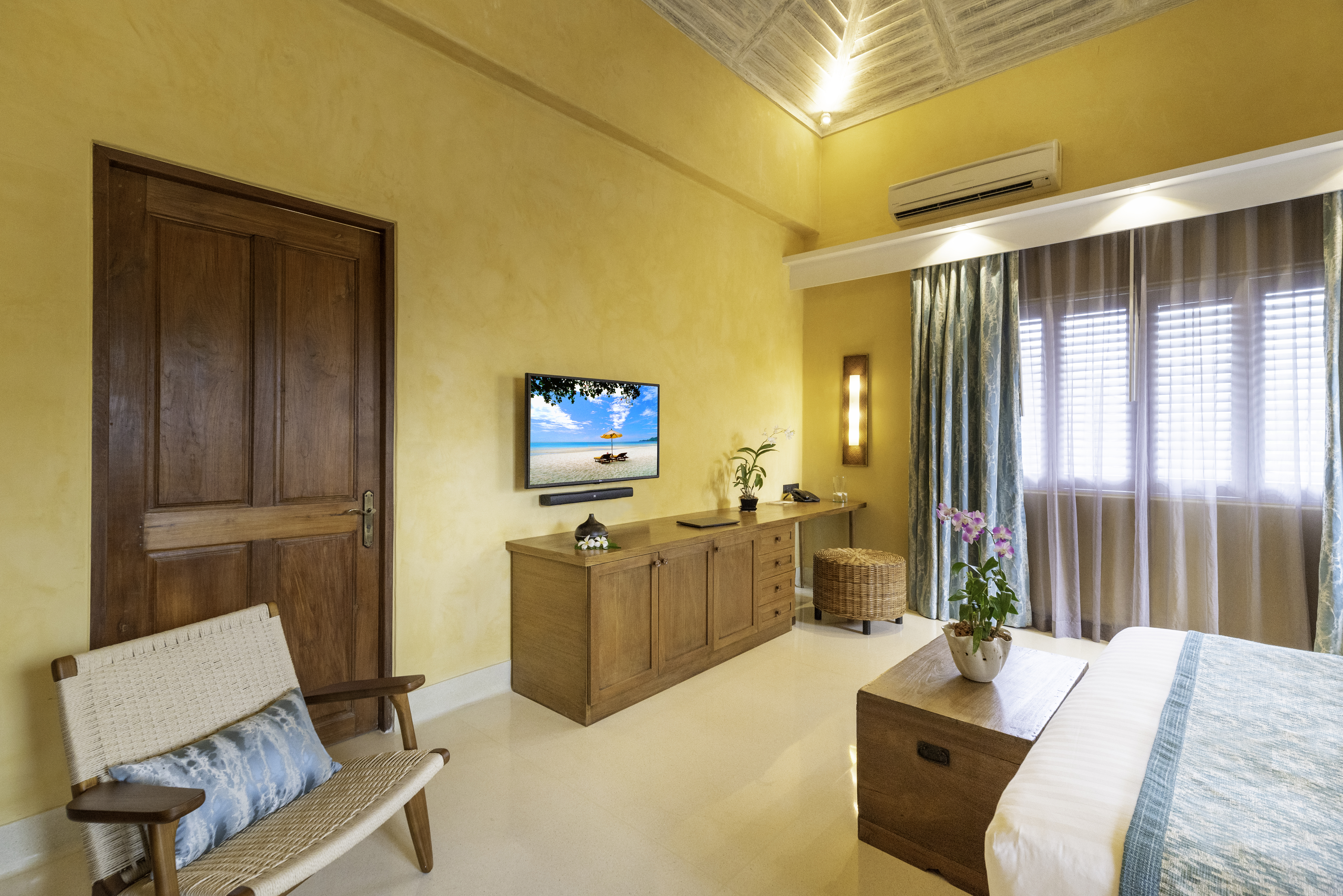 Double One Bedroom One Bathroom