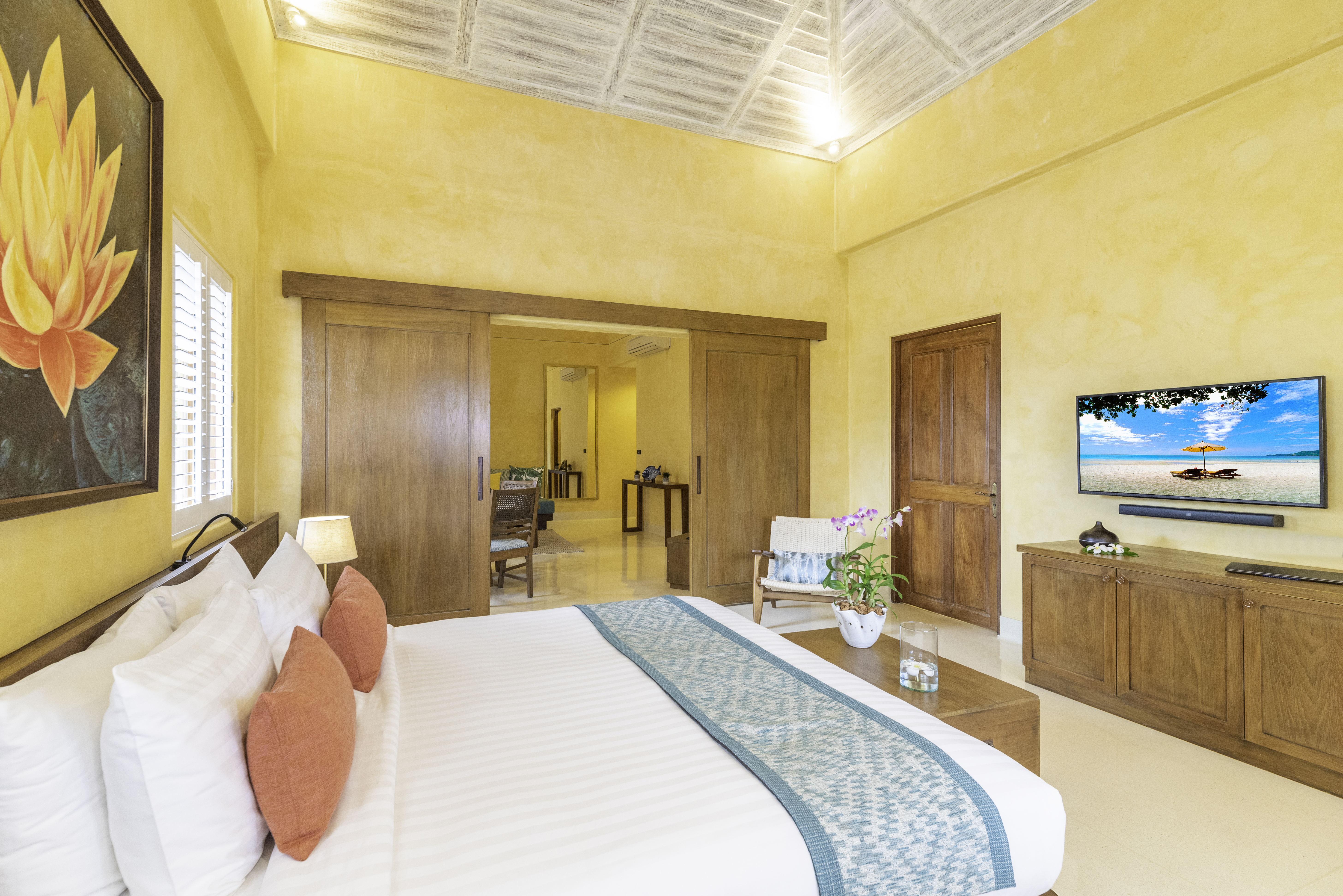 Double One Bedroom One Bathroom