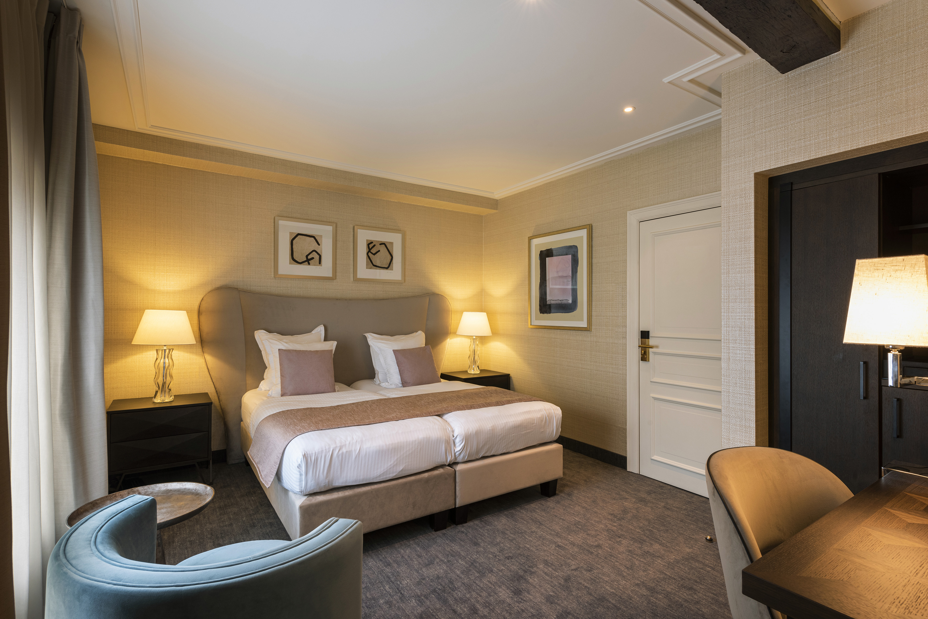 Double or Twin Standard