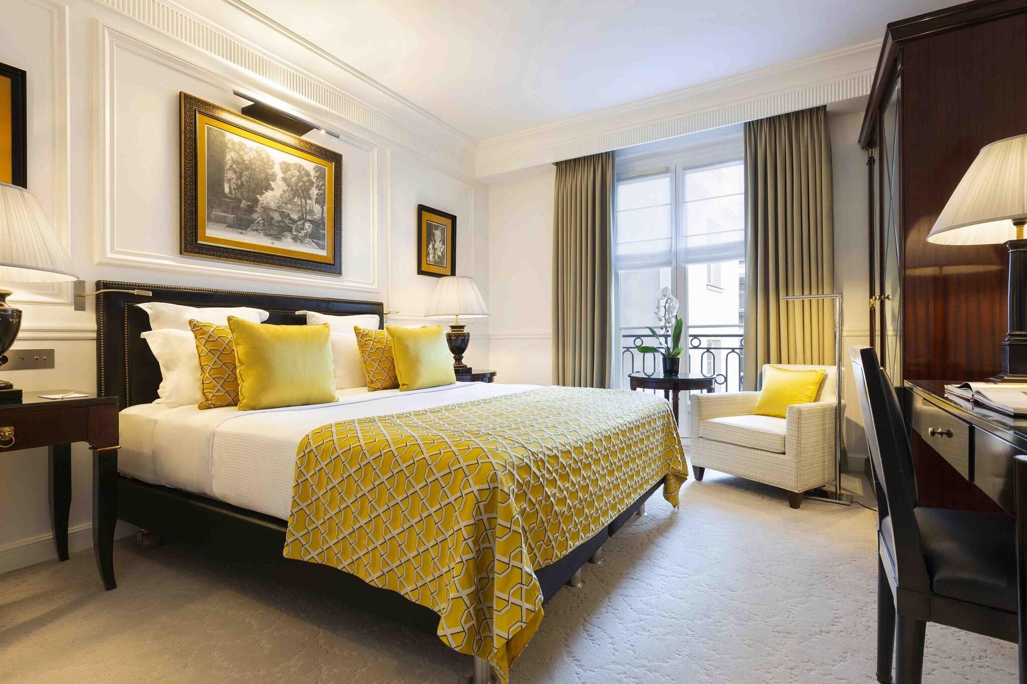 Double Executive King Bed