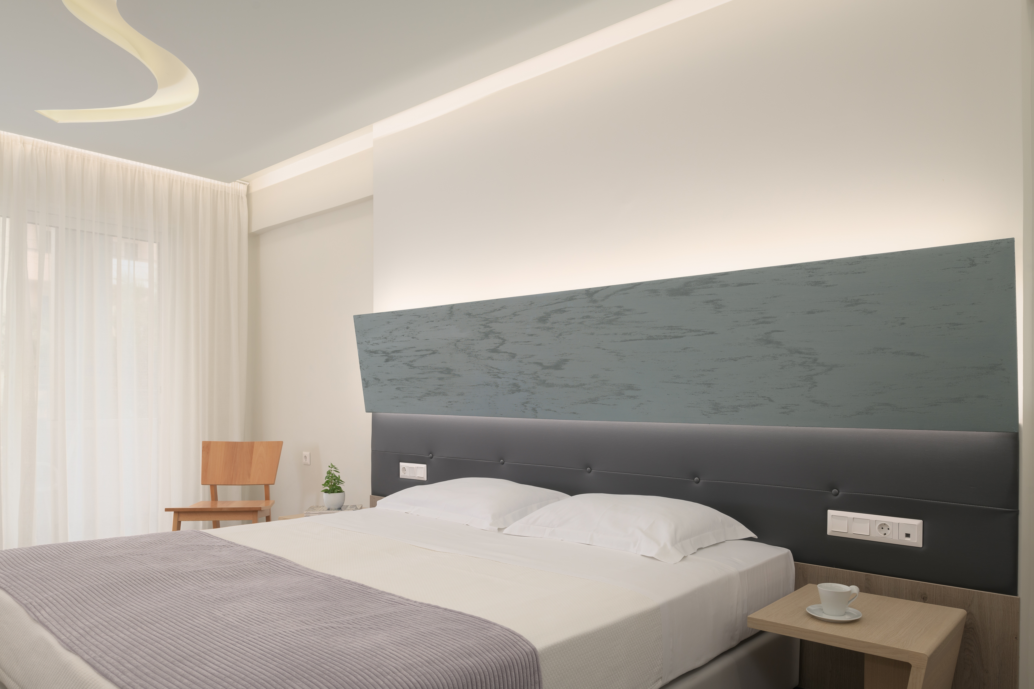 Double or Twin Standard