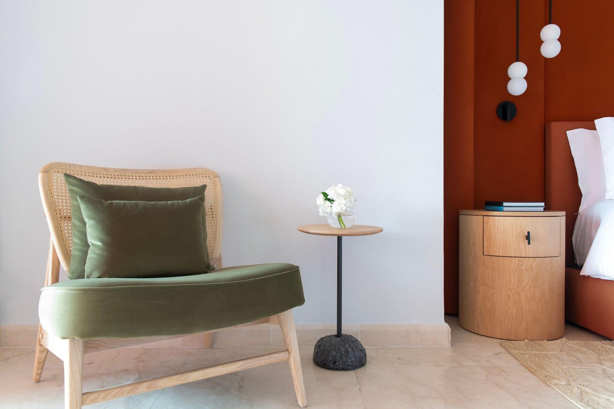 Suite Garden View King Bed