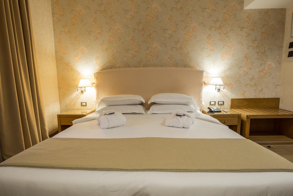 Double or Twin Superior