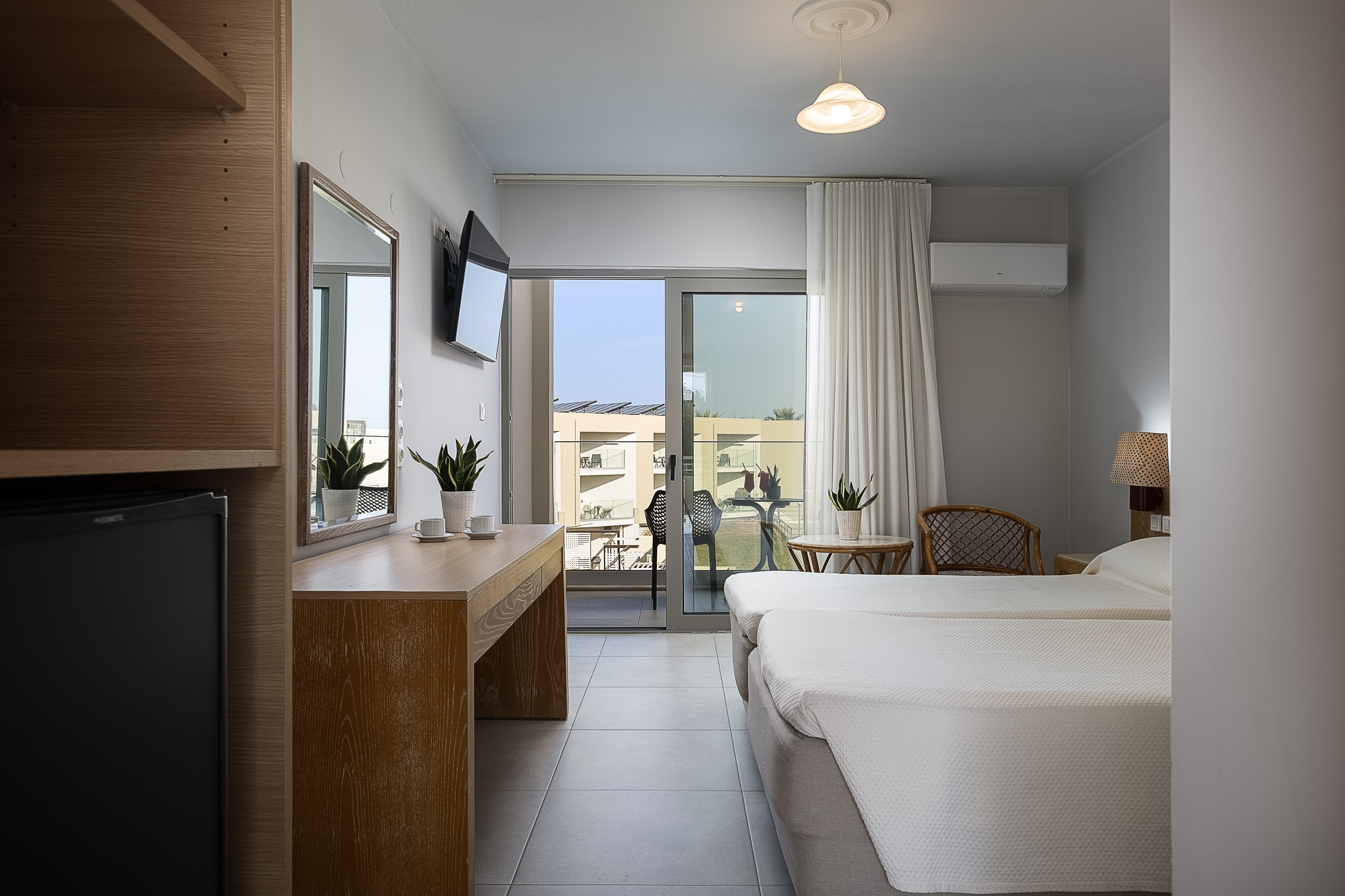 Double or Twin Standard