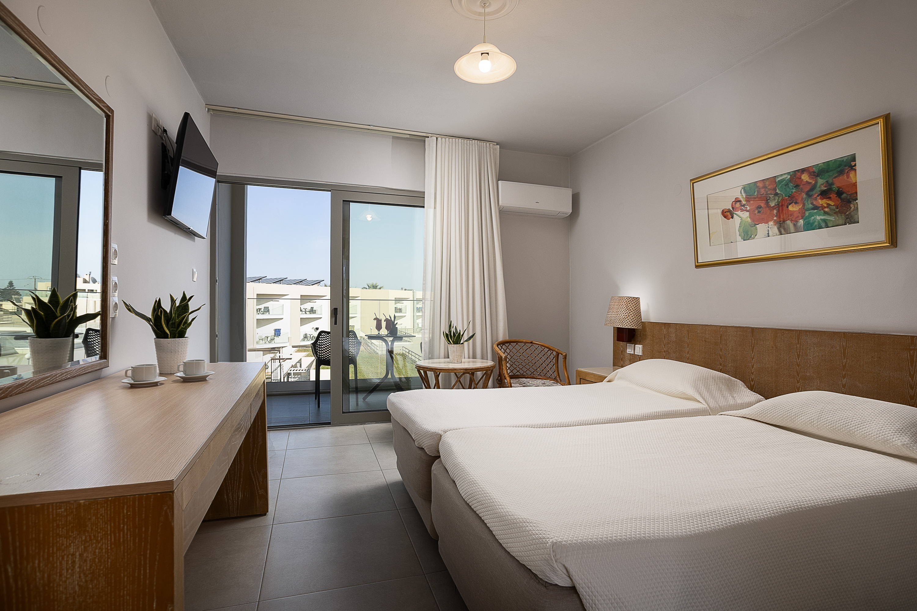 Double or Twin Standard