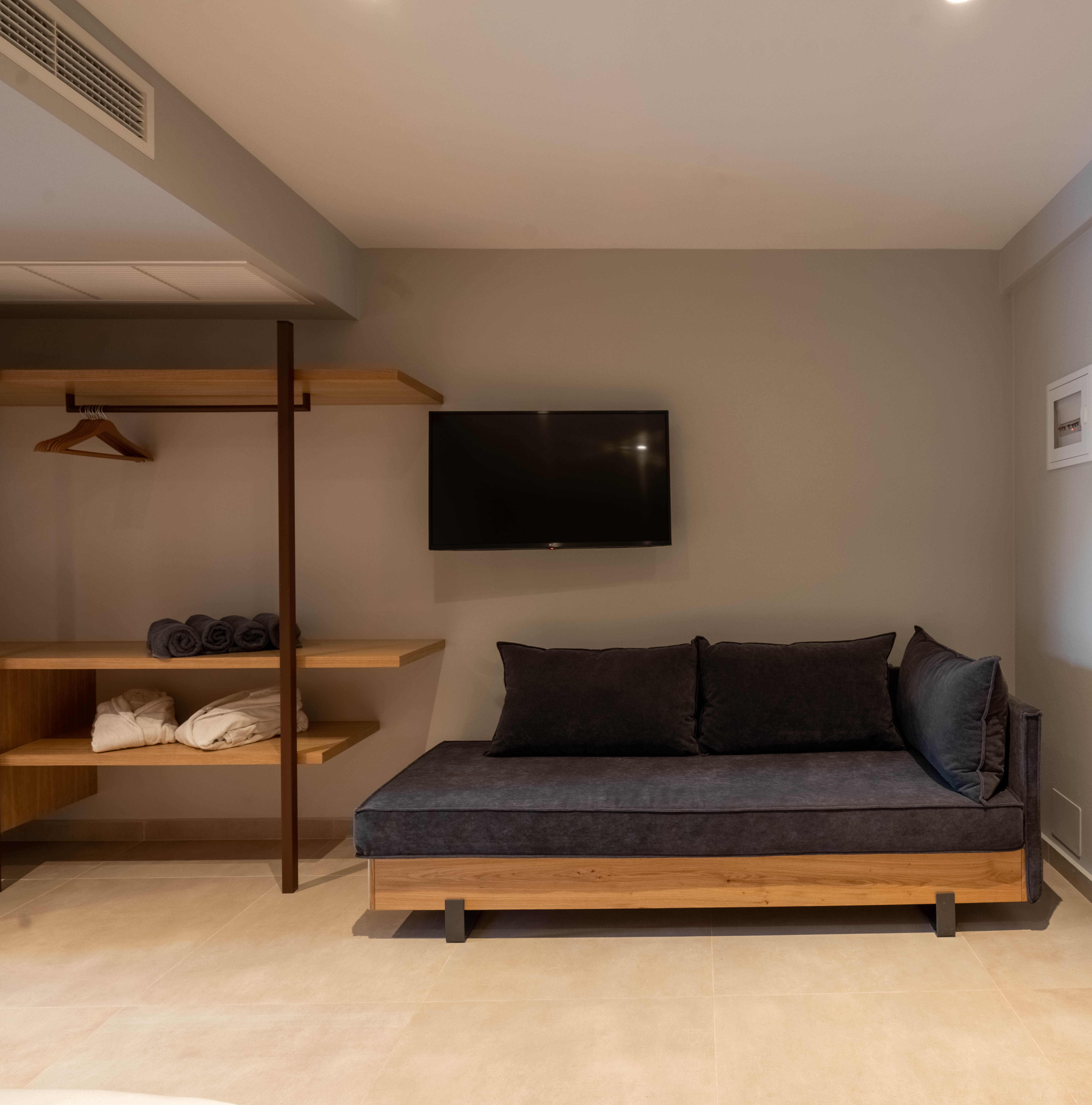 Family Room Pool View