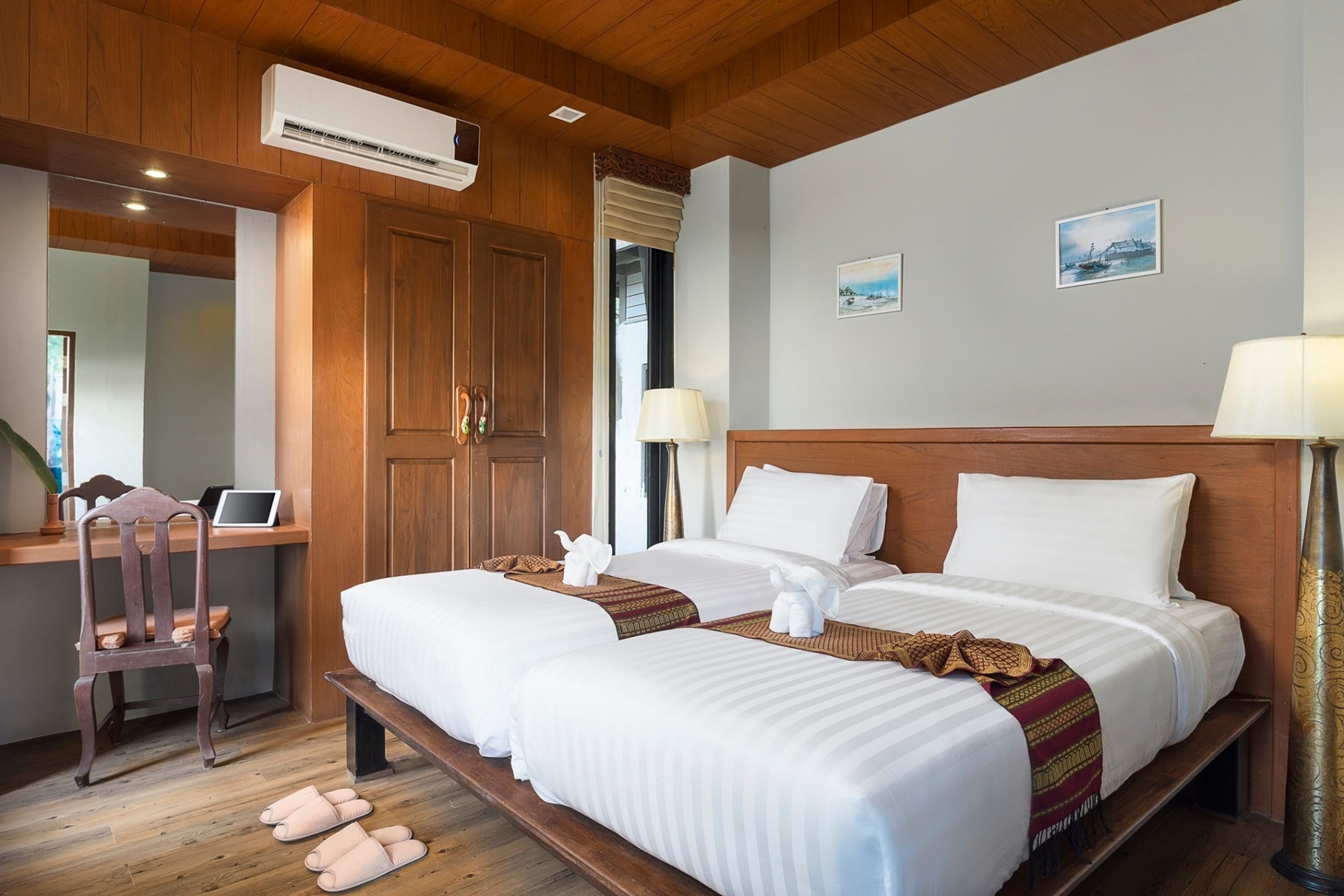 Family Room Sea View with Private Pool