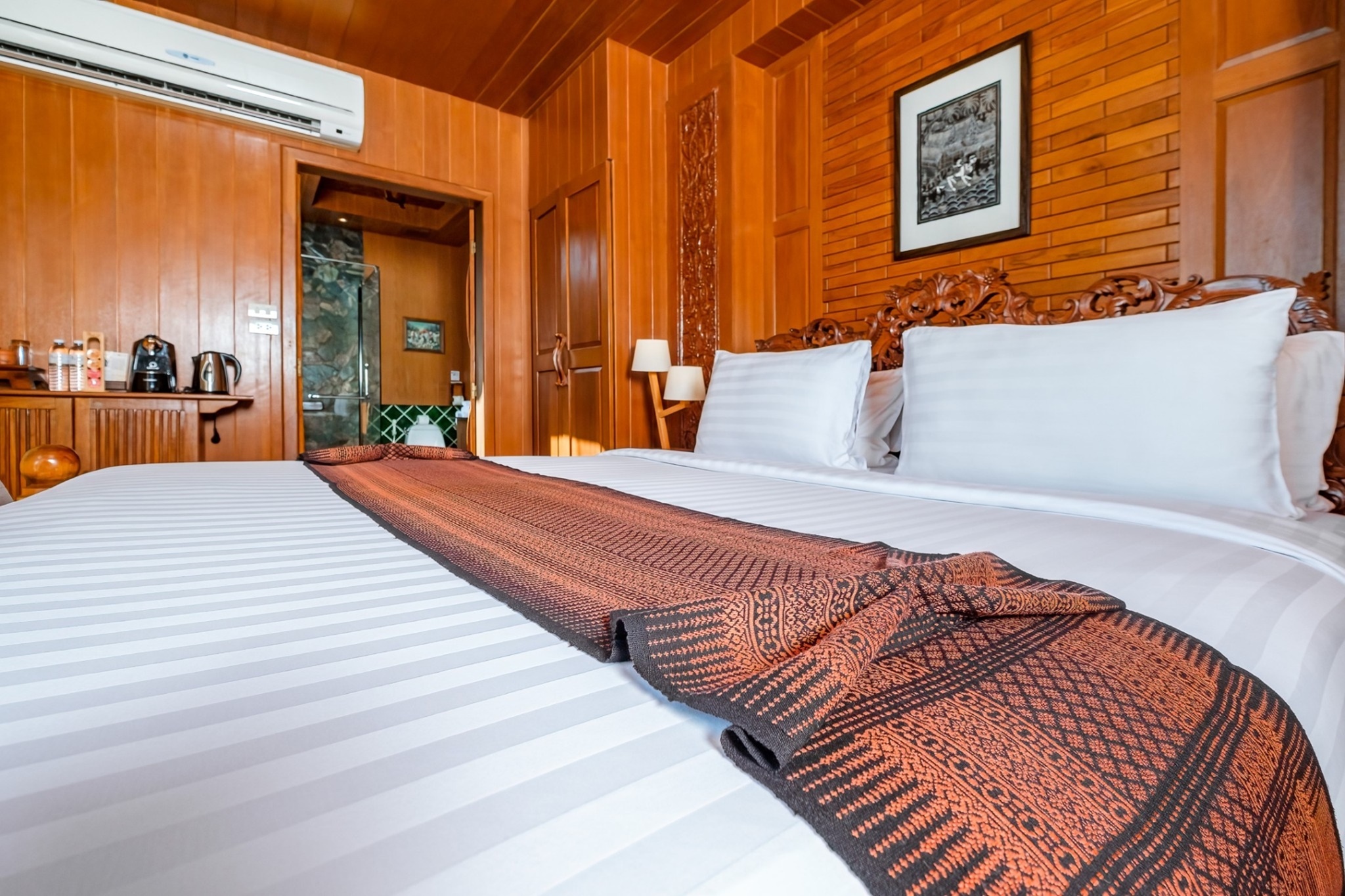 Villa Grand with Views