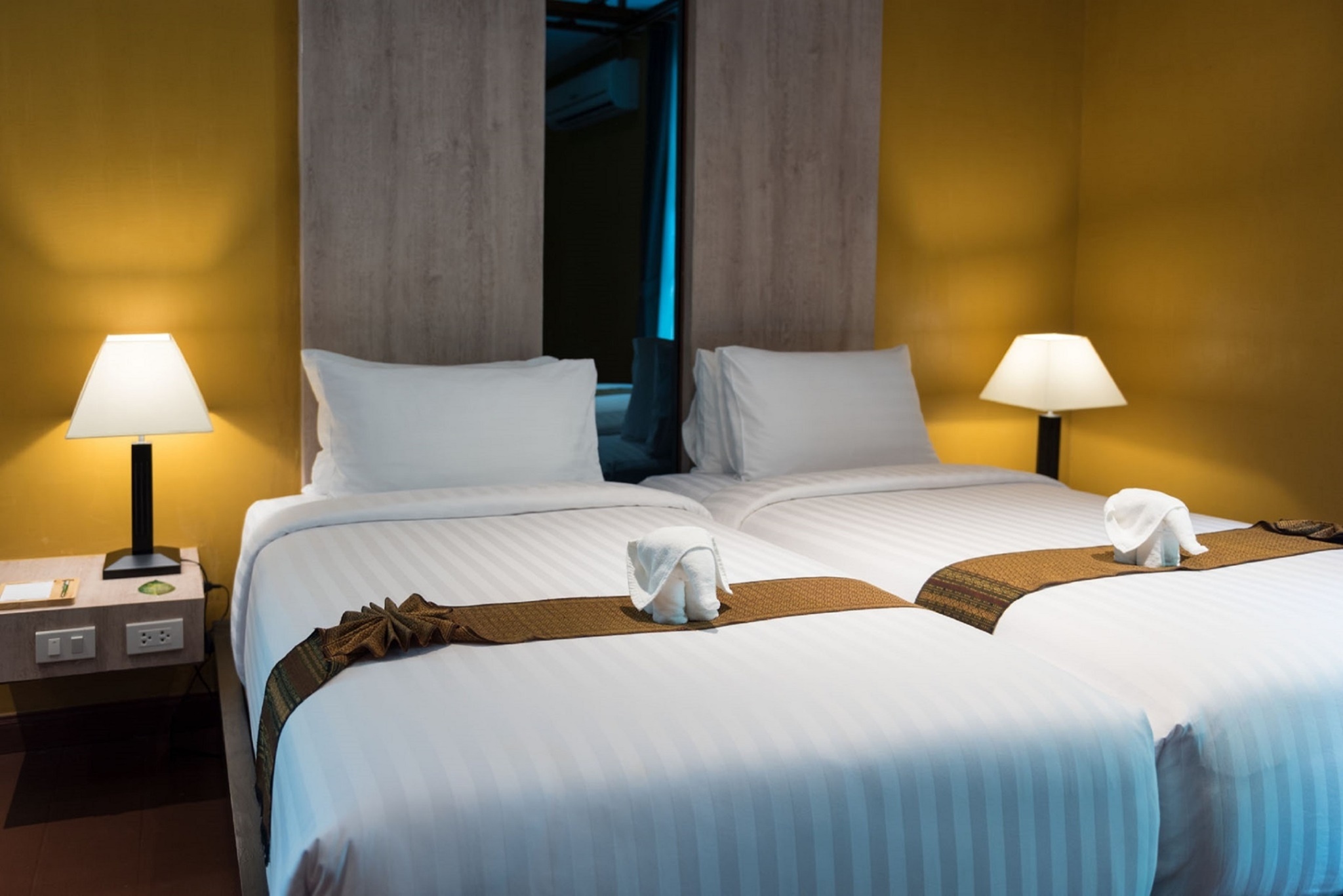 Family Room Deluxe with Jacuzzi