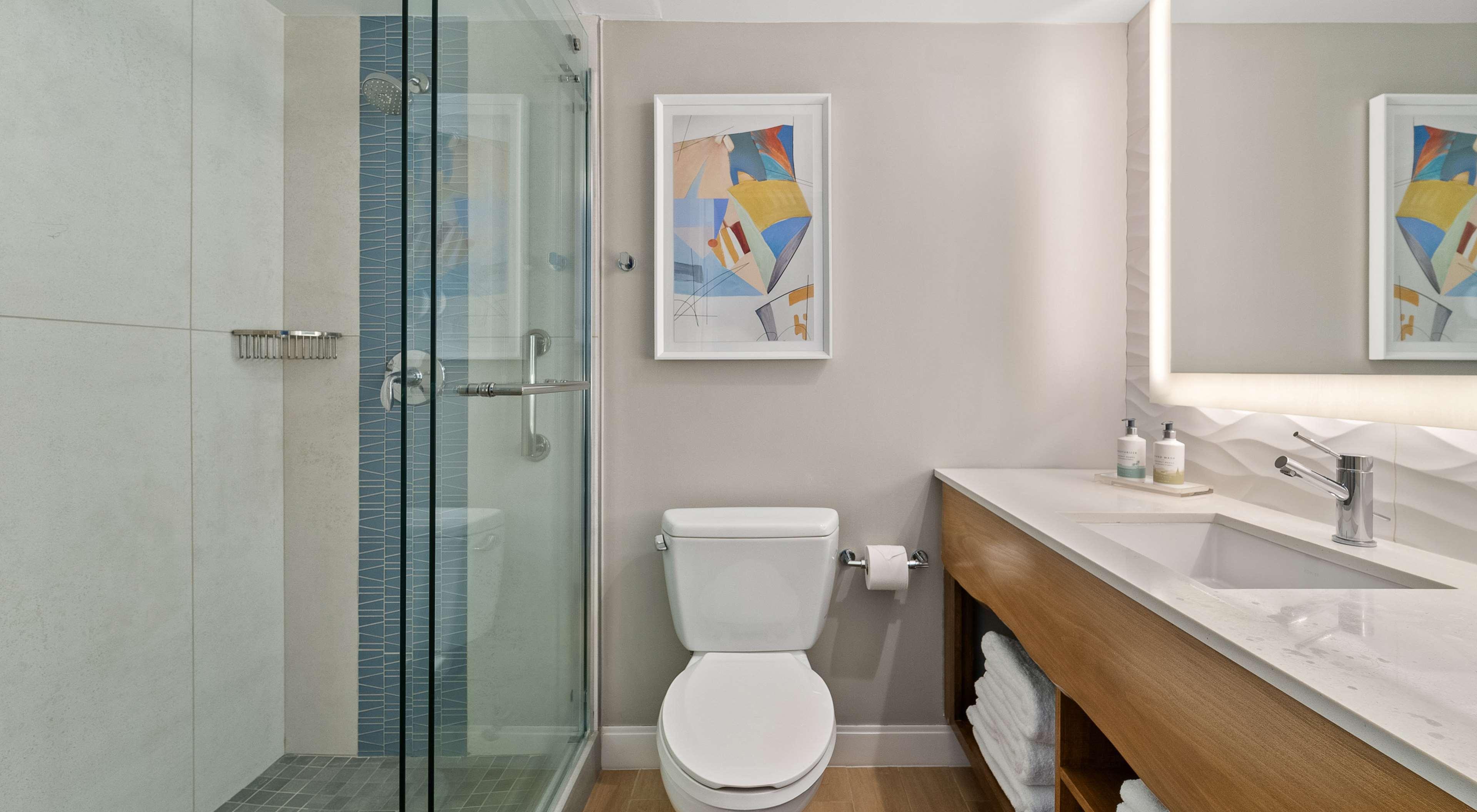 Studio King Size Bed