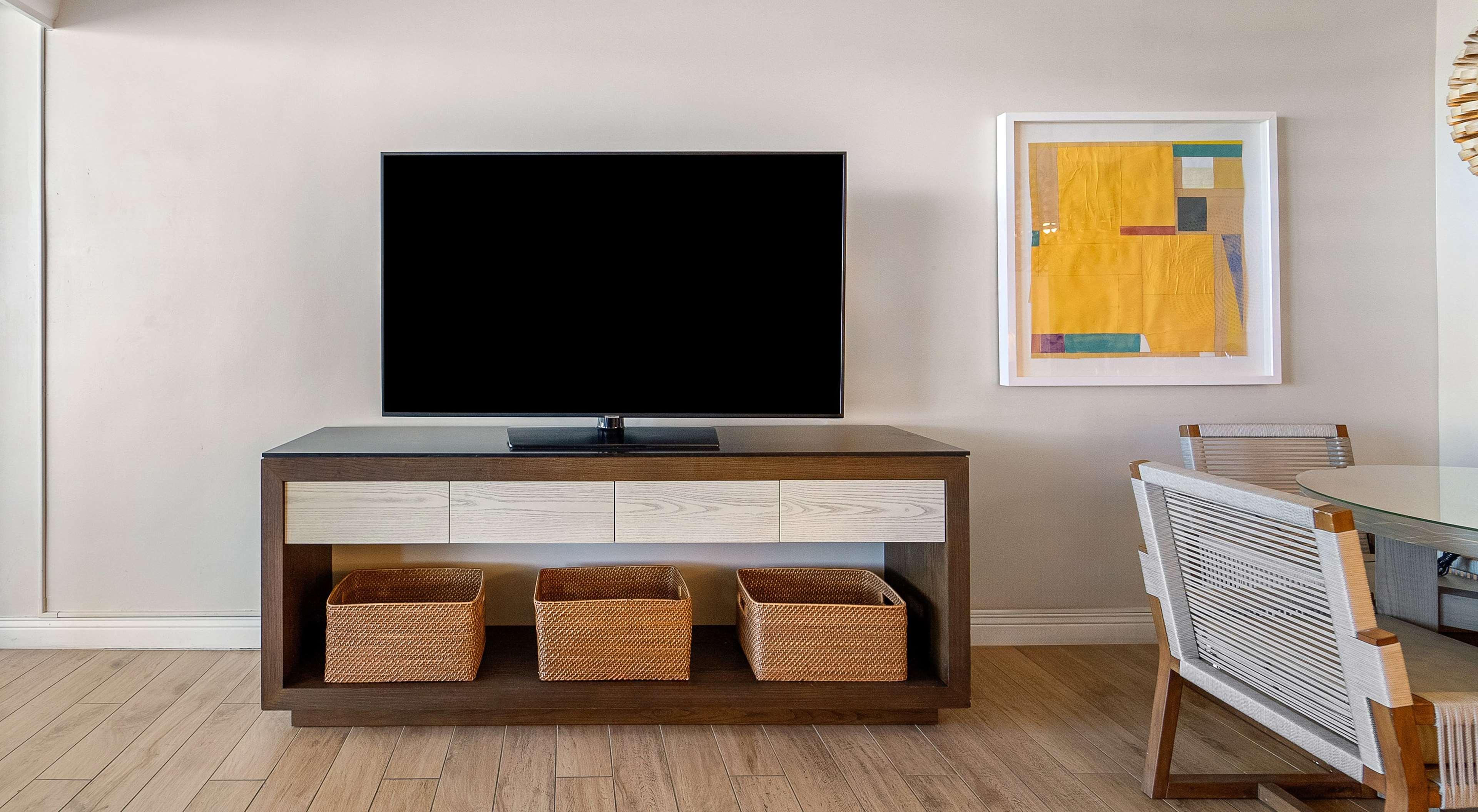 Junior Suite with Views