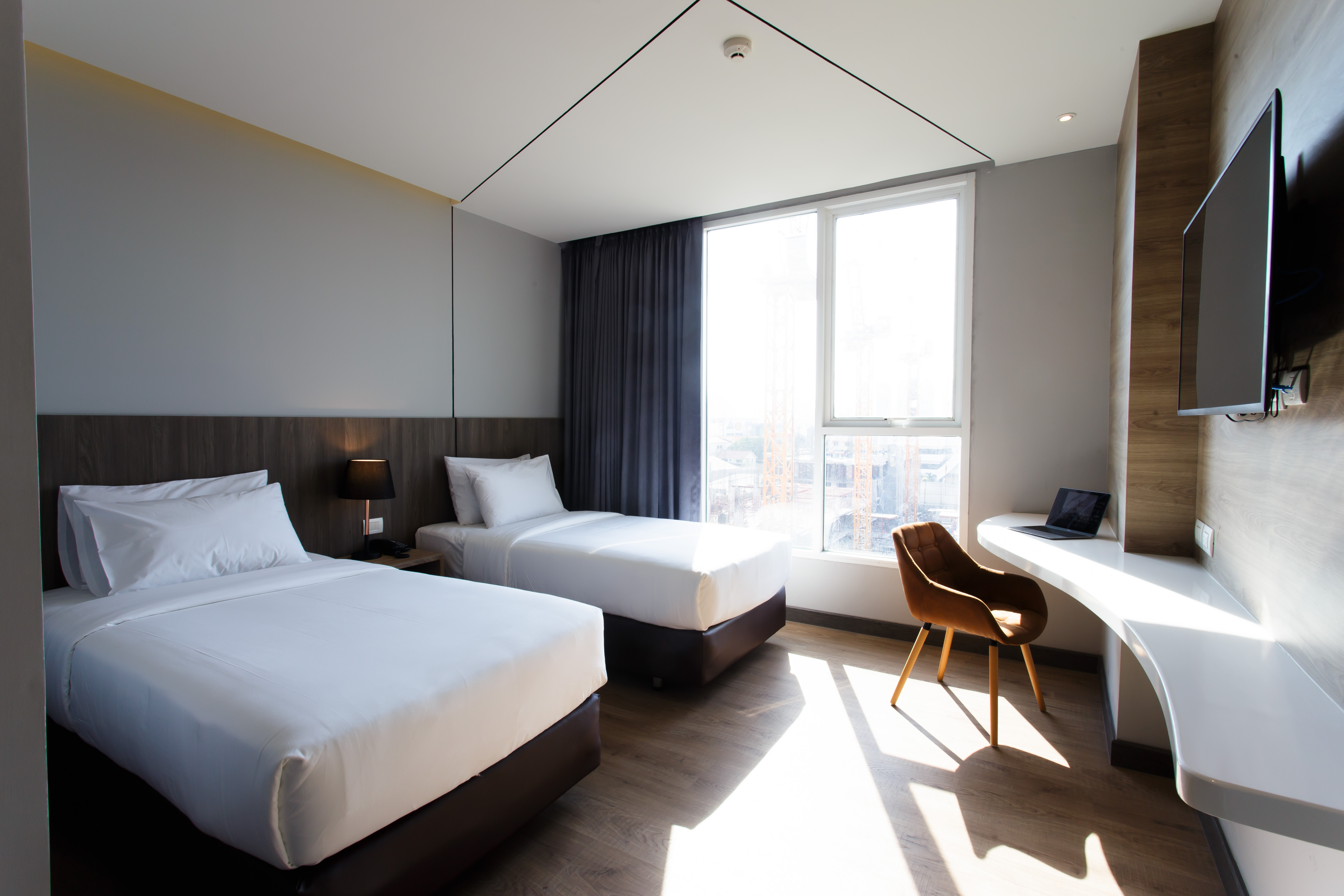 Double or Twin Standard