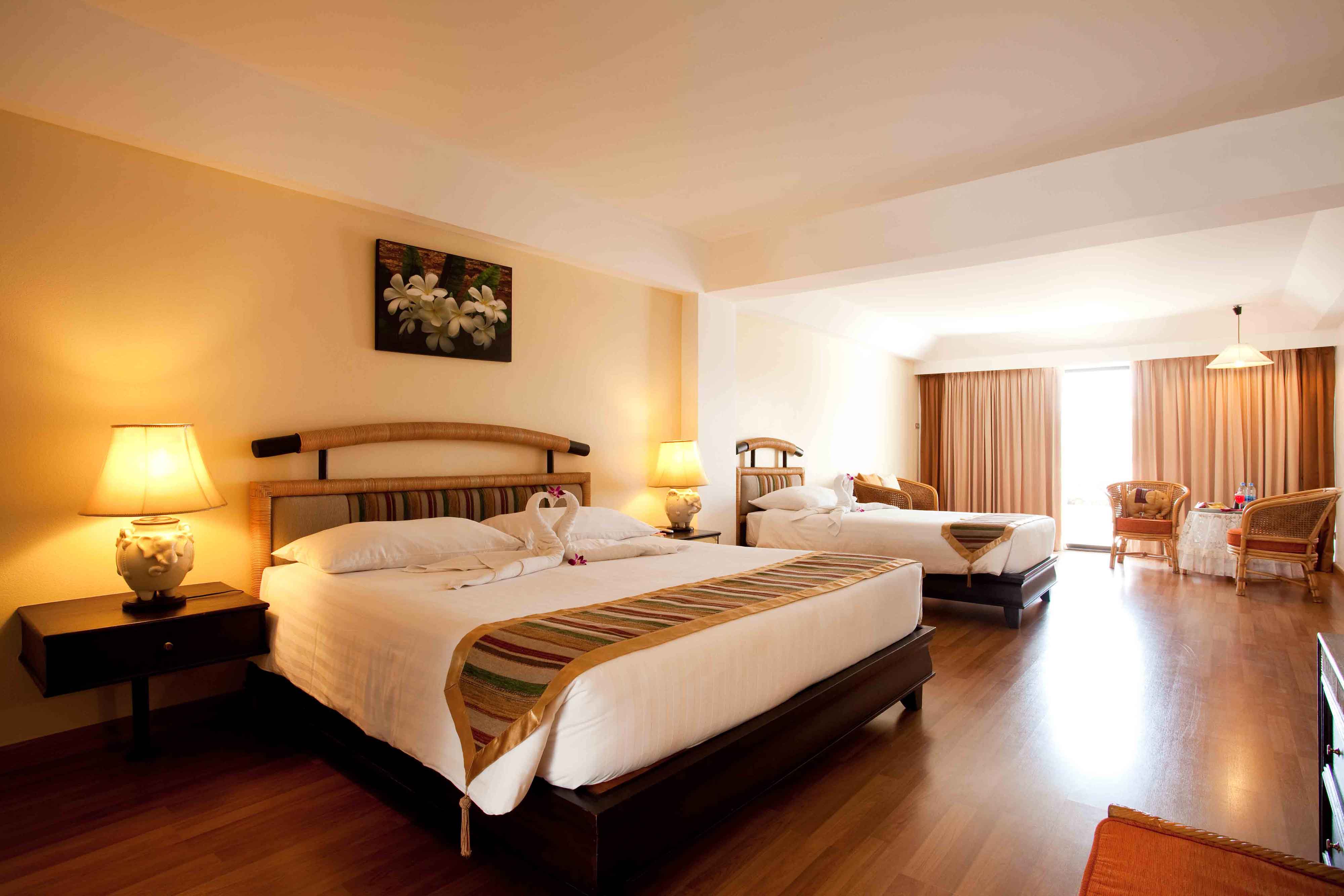 Double or Twin Deluxe